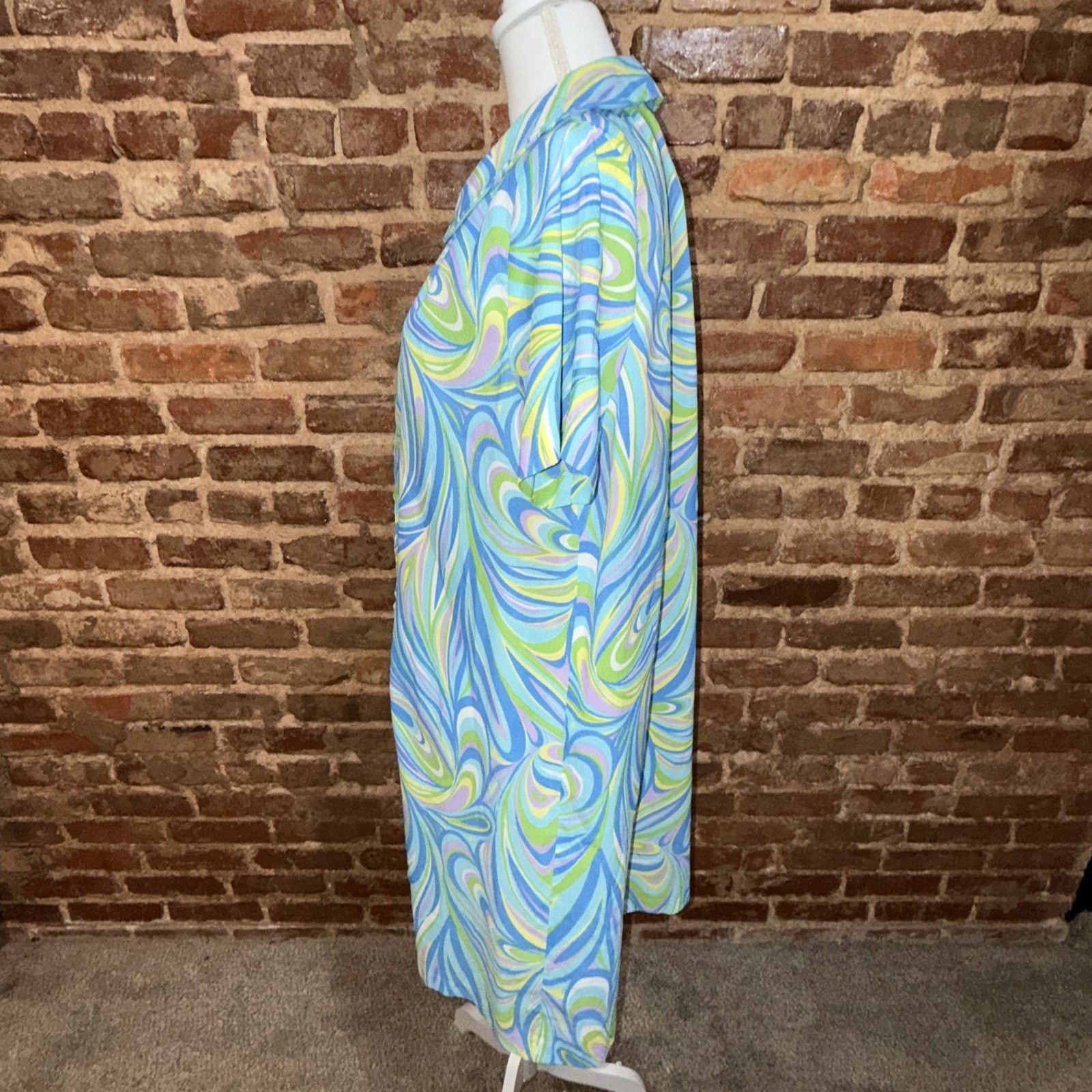 Sears Vintage Sears Blue Swirl Mod Bright Granny House Dress Sz L Size L / US 10 / IT 46 - 4 Thumbnail