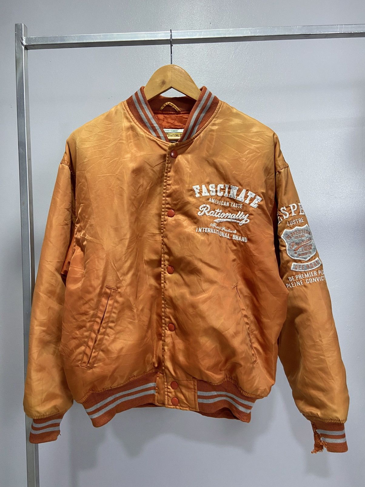 Japanese Brand Vintage Off Road sun faded bomber jacket Size US M / EU 48-50 / 2 - 1 Thumbnail