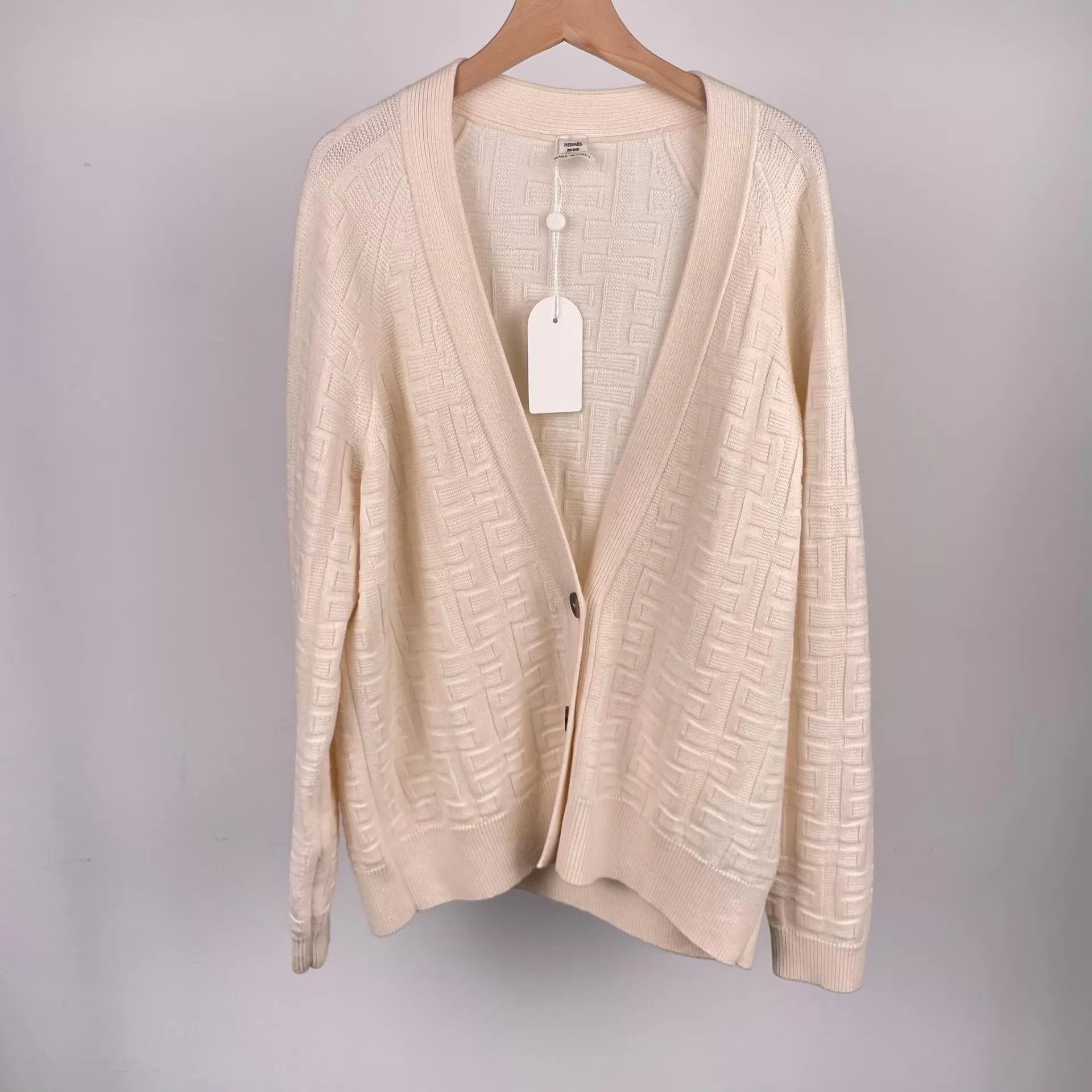 Hermes Hermès White Cardigan 38 Size S / US 4 / IT 40 - 1 Thumbnail