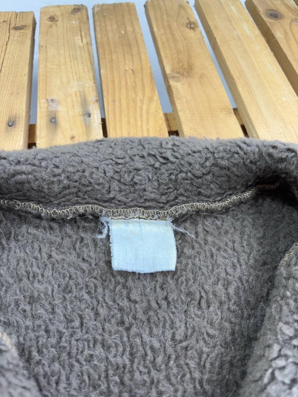 Helly Hansen Helly Hansen Vintage Distressed Fleece Teddy Sherpa Jacket Size US L / EU 52-54 / 3 - 9 Thumbnail