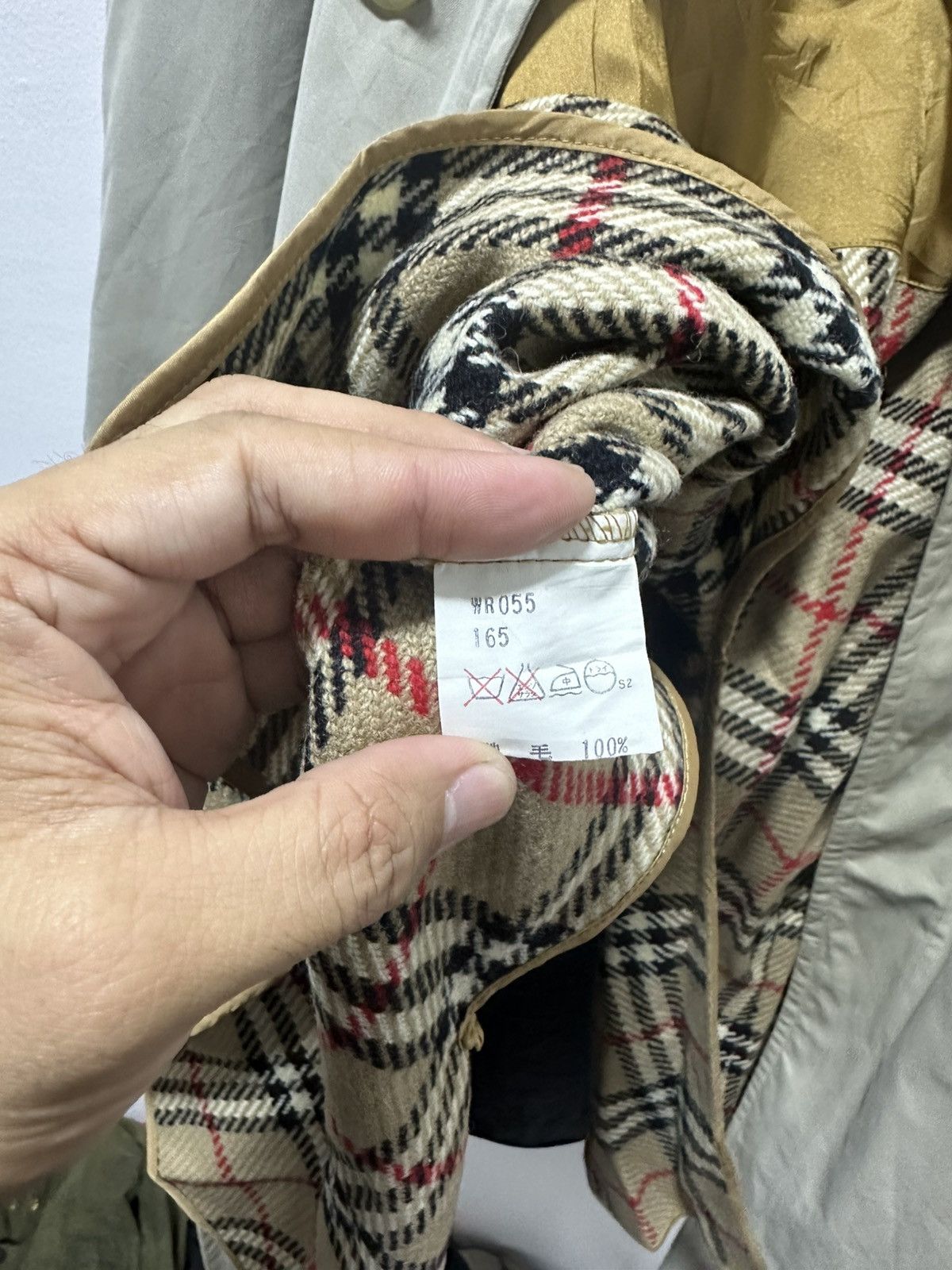Burberry Vintage Burberry Nova Check Long Jacket Design Size US L / EU 52-54 / 3 - 9 Thumbnail