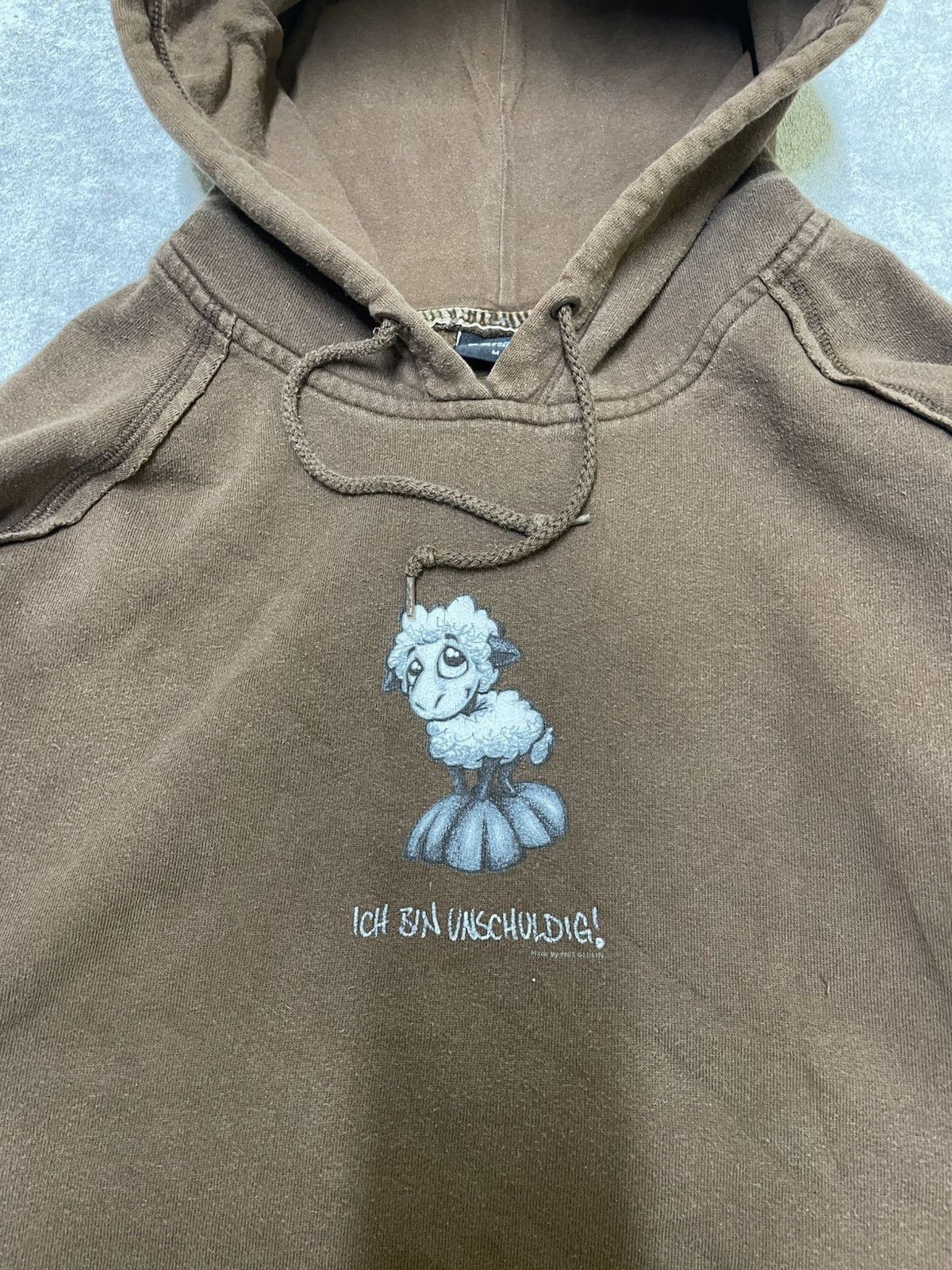 Vintage Vintage ICH BIN UNSCHOLDIG Hoodie With a Ram OG Very Rare Size US M / EU 48-50 / 2 - 3 Thumbnail