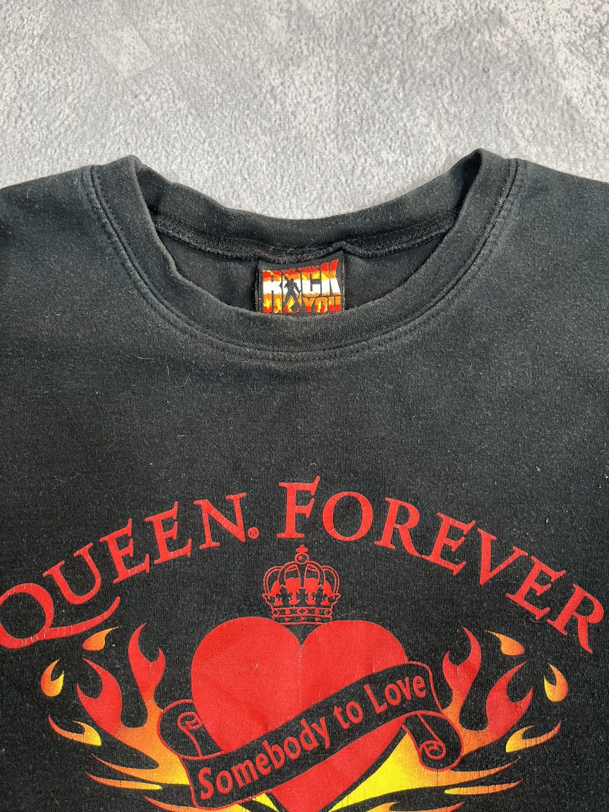 Other Vintage Queen MADE IN USA faded tee Big Logo sizeXL Size US XL / EU 56 / 4 - 5 Thumbnail