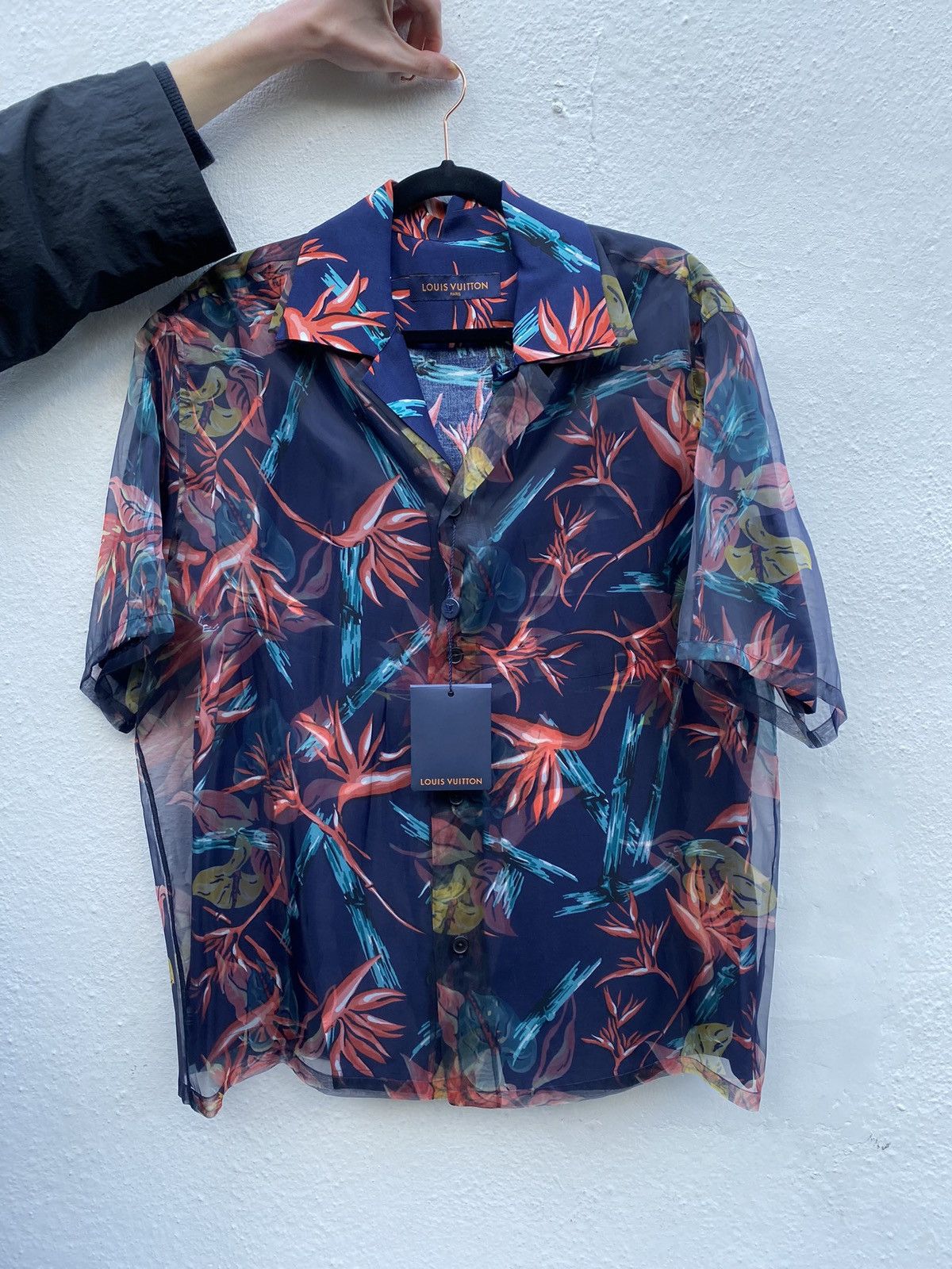 Louis Vuitton Hawaiian Shirt with print Size US M / EU 48-50 / 2 - 1 Thumbnail
