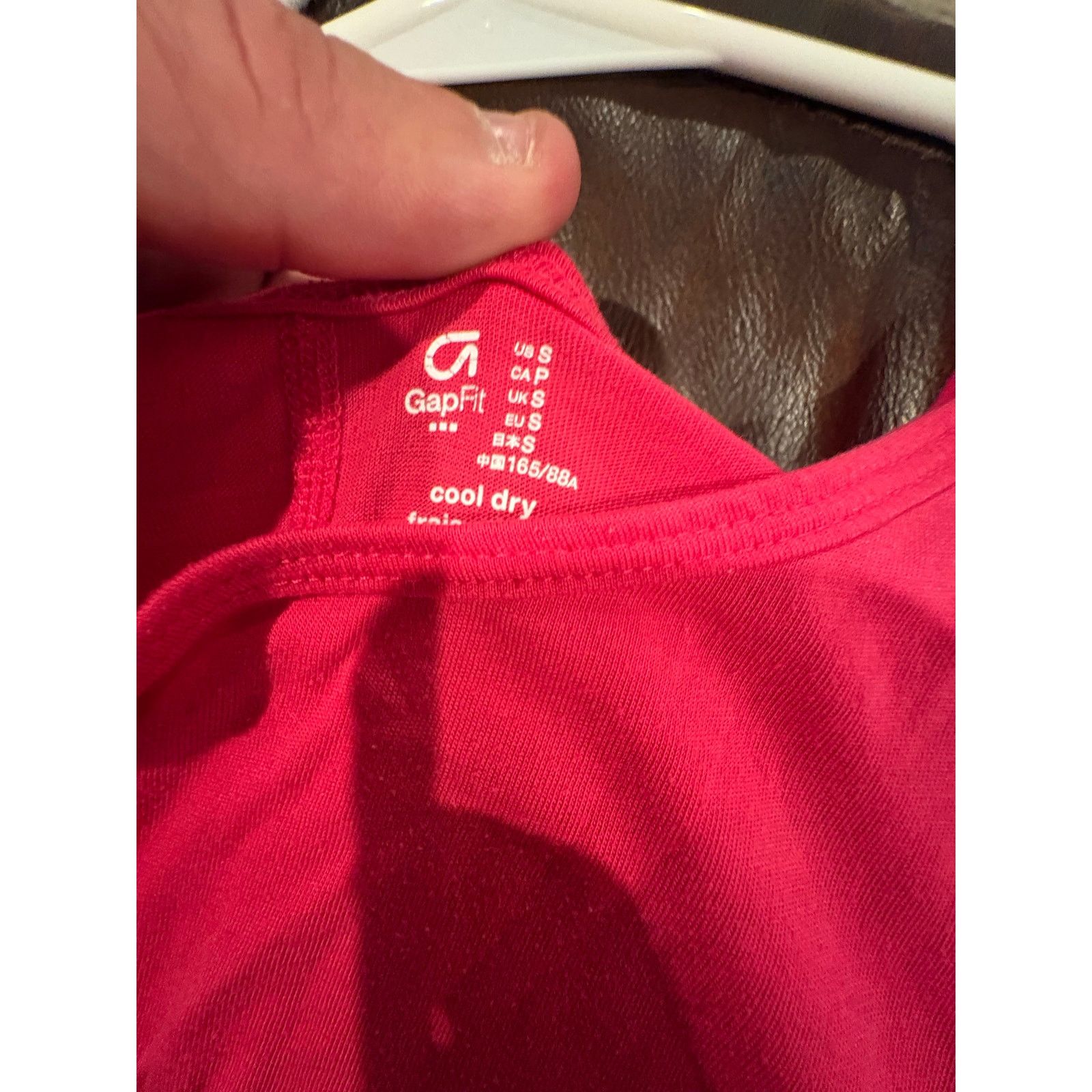 Gap GapFit Cool Dry Women’s Small Pink Athletic Short Sleeve Size S / US 4 / IT 40 - 3 Thumbnail
