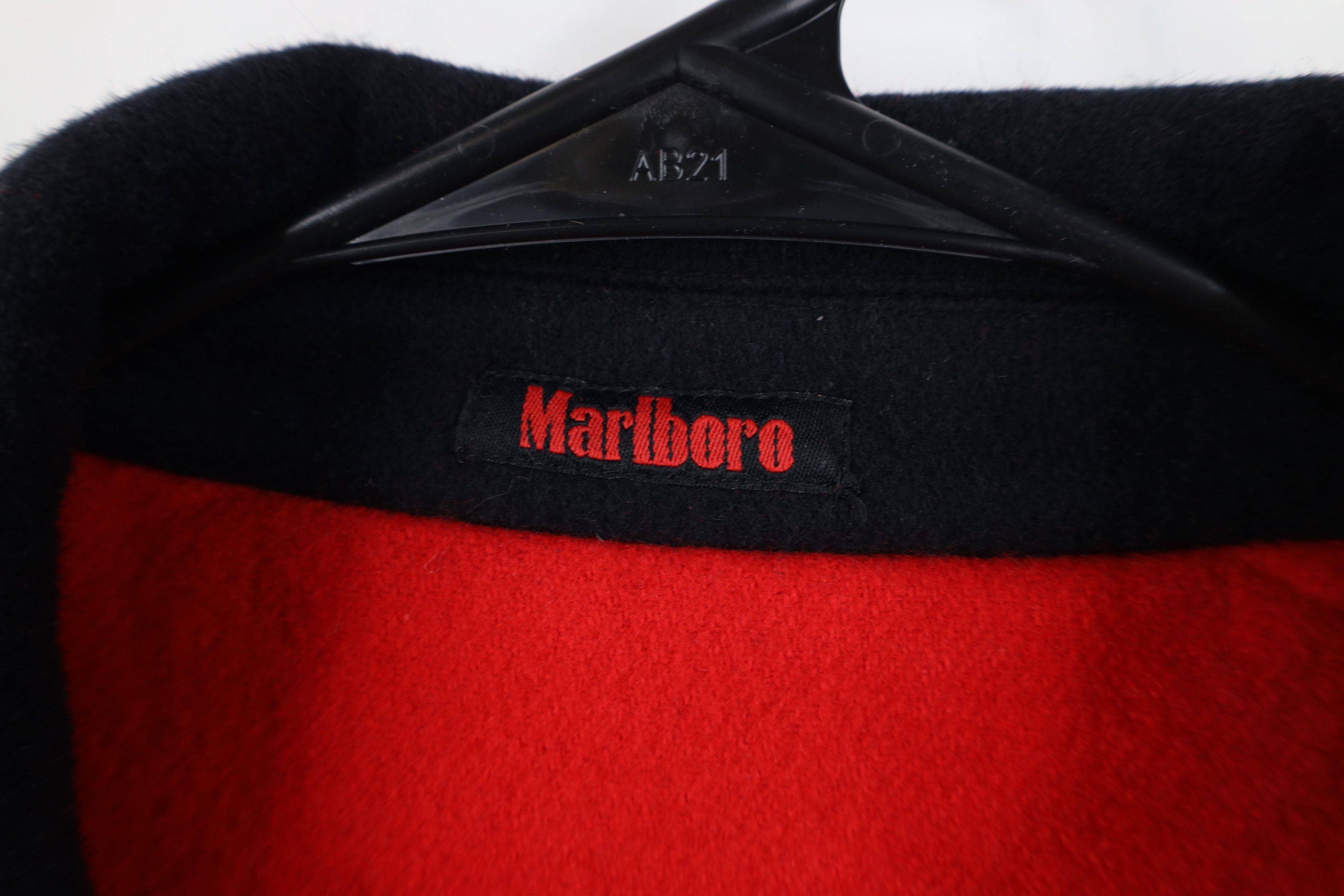 Marlboro Vintage 90s Marlboro Reversible Wool Jacket Coat Black Red Size US M / EU 48-50 / 2 - 4 Thumbnail