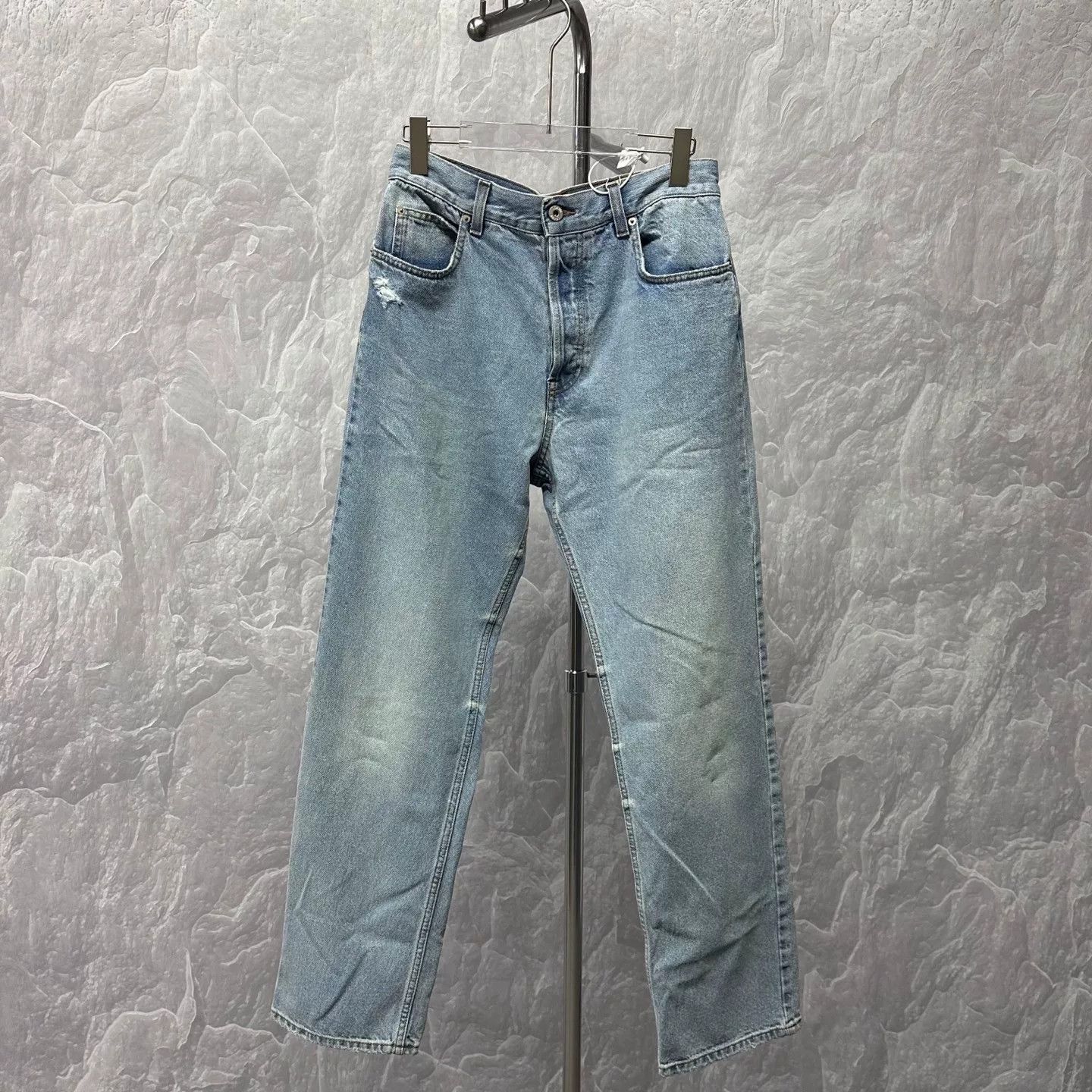 Loewe Loewe Leather Patch Distressed Denim Pants Size US 32 / EU 48 - 1 Thumbnail