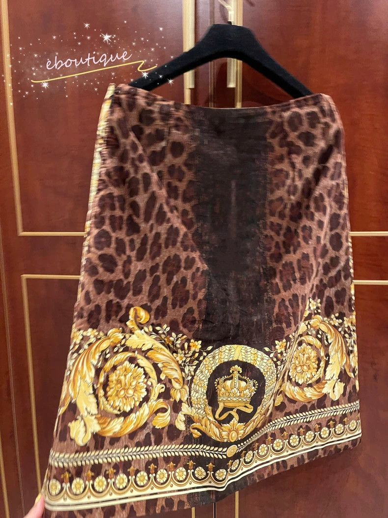 Versace Versace Velvet skirt Size 26" / US 2 / IT 38 - 3 Thumbnail