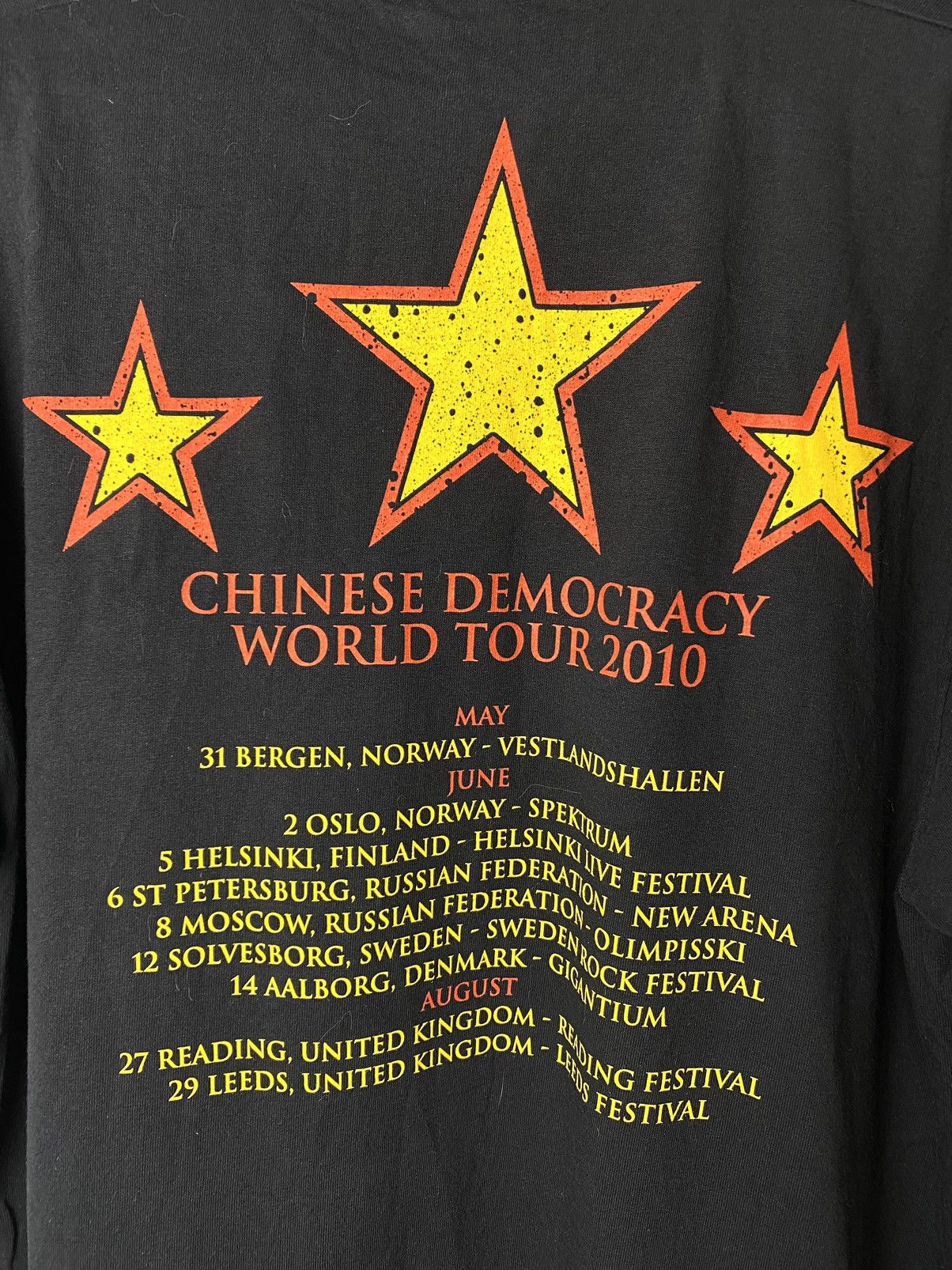Band Tees Vintage 2010 Guns N Roses World Tour Band Rock T Shirt Size US XXL / EU 58 / 5 - 6 Thumbnail