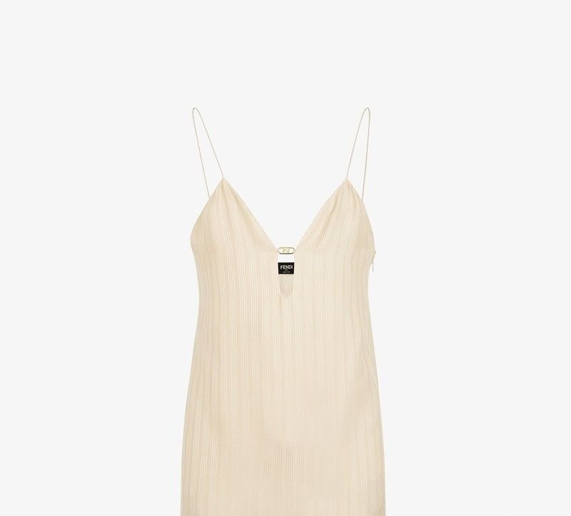 Fendi o1loc1c1024 FY1282 Silk Top in Beige Size US M / EU 48-50 / 2 - 1 Thumbnail