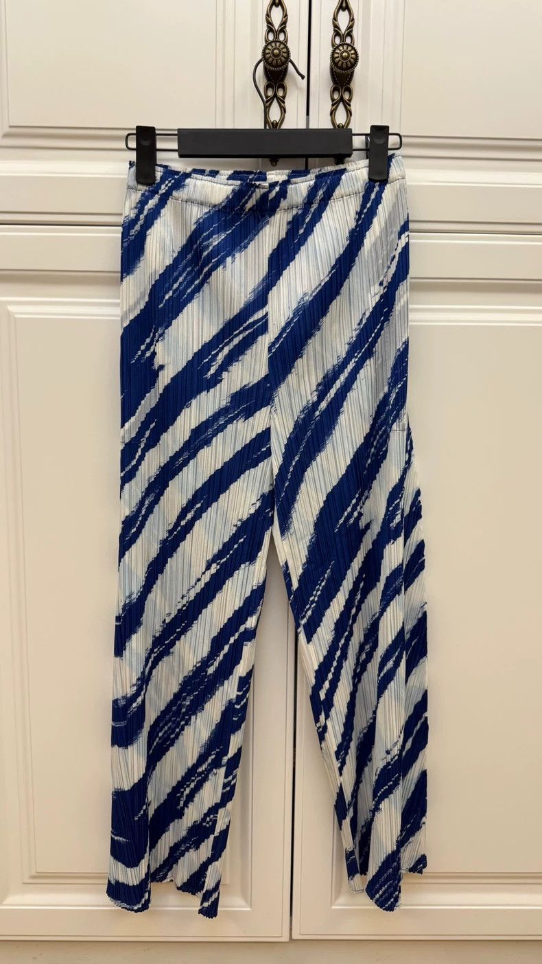 Issey Miyake Issey Miyake size:3 Blue and white wave wide-leg pants Size 31" - 1 Thumbnail