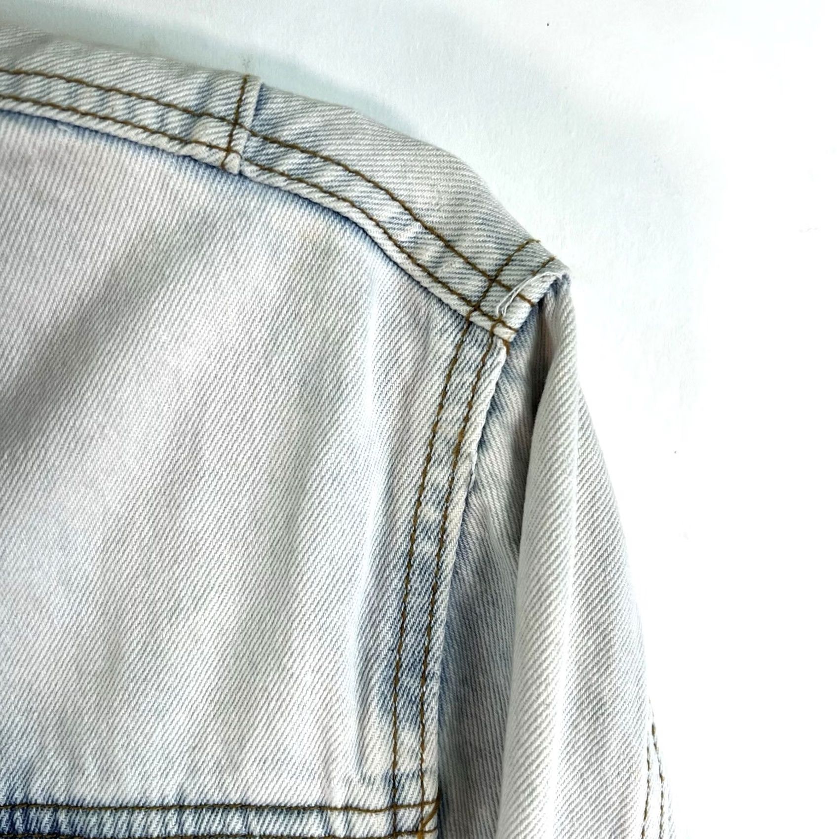 Denime Brooklyn Cloth Denim Jean Jacket Mens Size M Blue Distressed Light Wash NWT Size US 31 - 2 Thumbnail