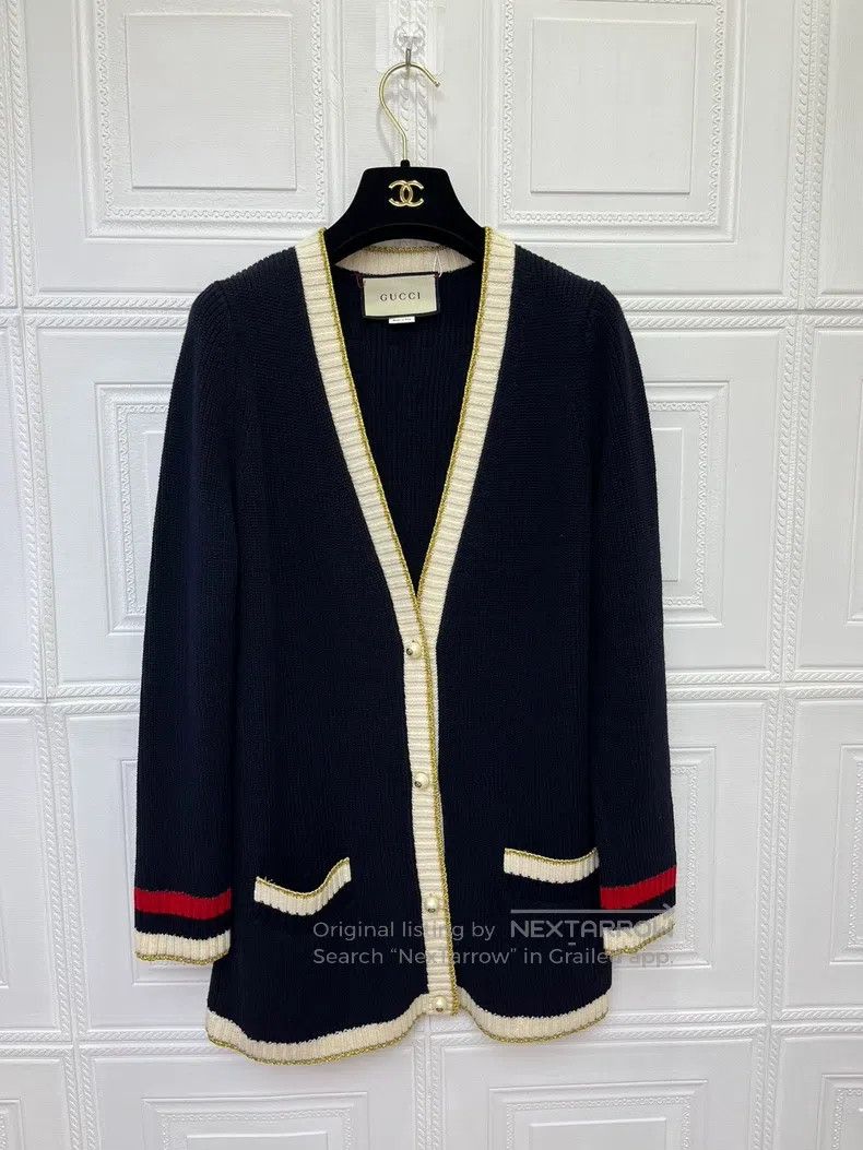 Gucci Gucci Blue and white pearl button knitted cardigan coat Size XS / US 0-2 / IT 36-38 - 1 Thumbnail
