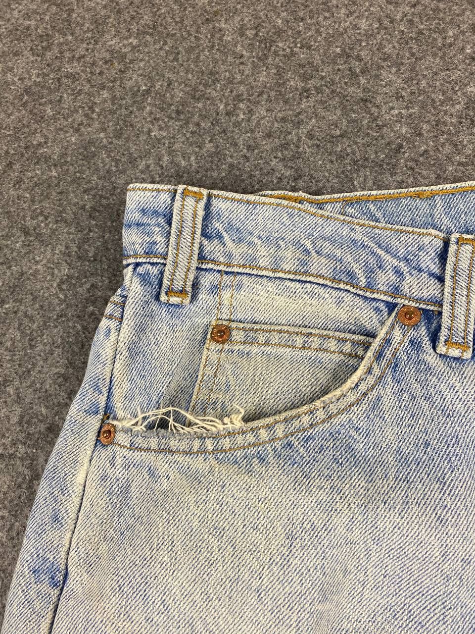 Levi's vintage levis 665 orange tab paint splatter denim Size US 33 - 12 Thumbnail