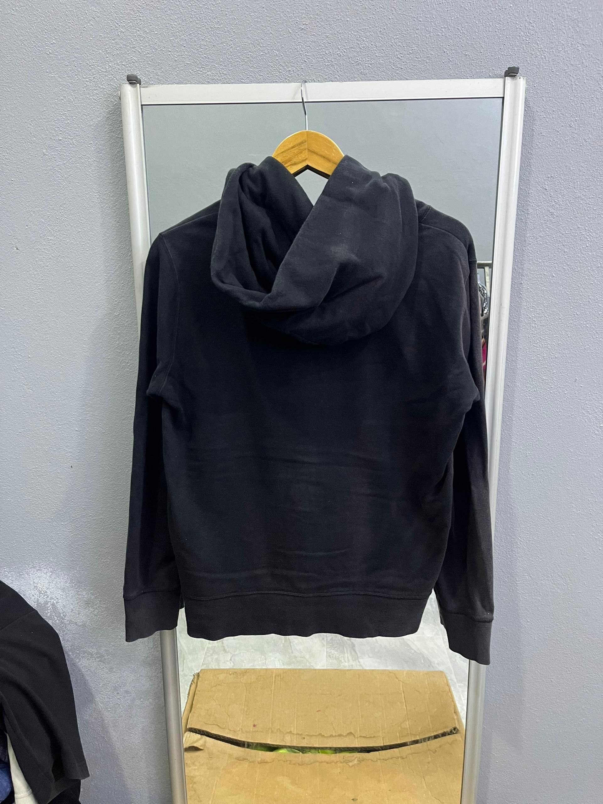Kaws × Uniqlo Uniqlo UT Sesame Street x KAWS Hoodie Black Size US S / EU 44-46 / 1 - 9 Thumbnail