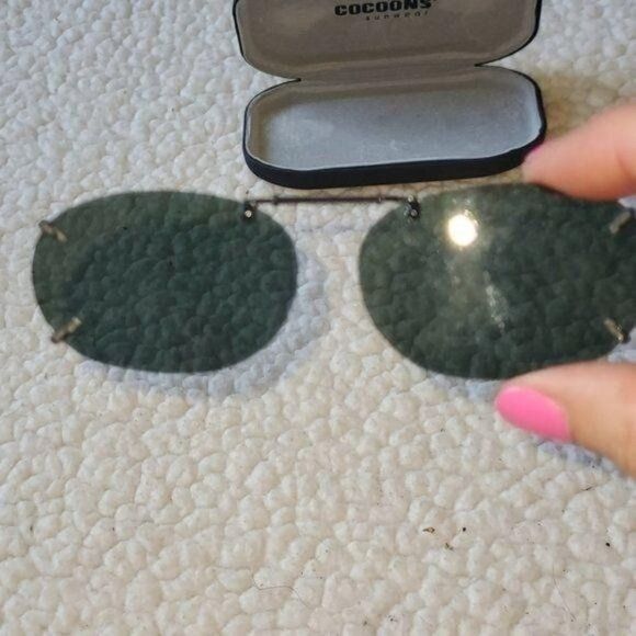 Other Cocoons Polarized Sunglass Expandable Clipons with Hardcase Size ONE SIZE - 5 Thumbnail