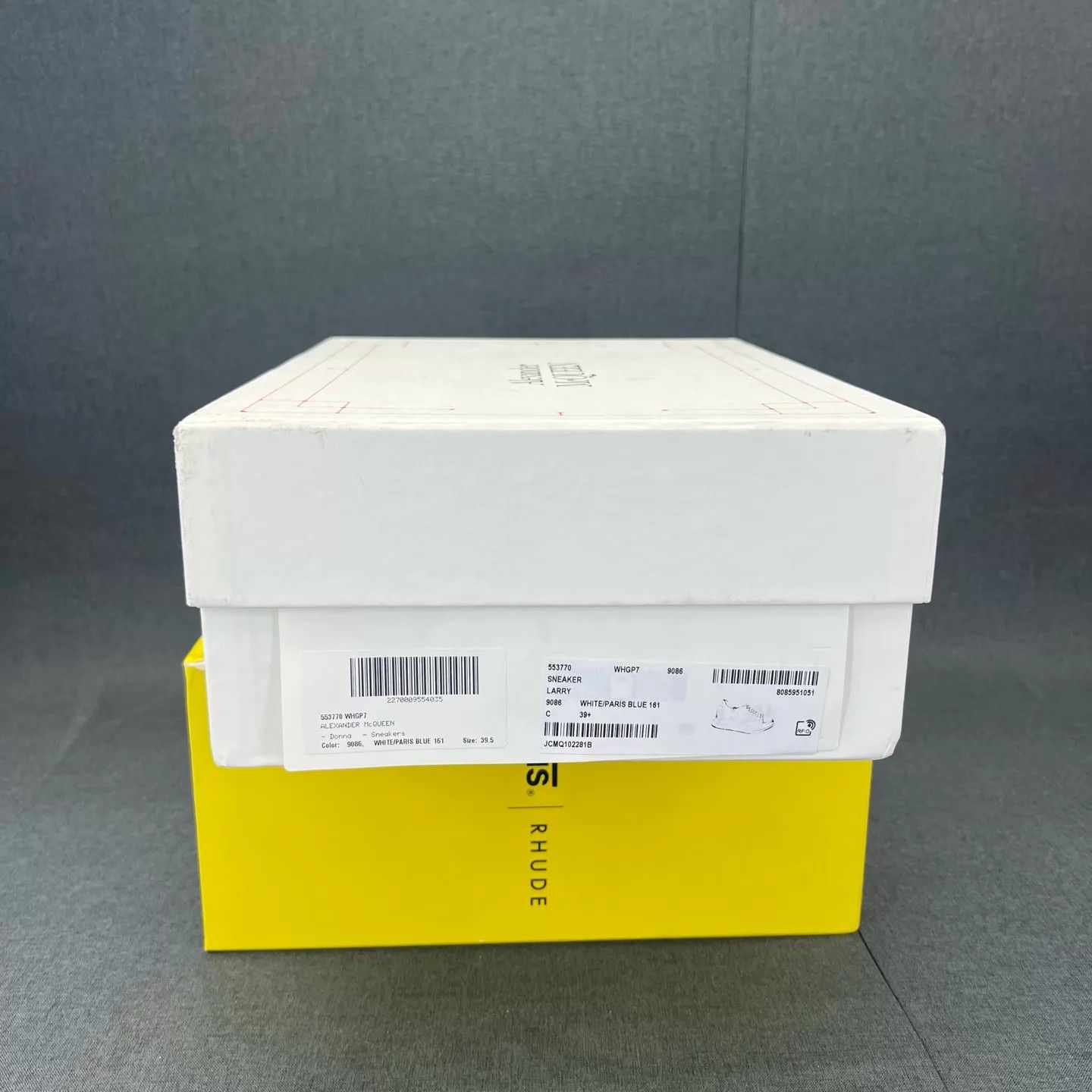 Alexander McQueen Alexander McQueen Blue Tail Suede Sneaker 39.5 Size US 9 / IT 39 - 9 Thumbnail