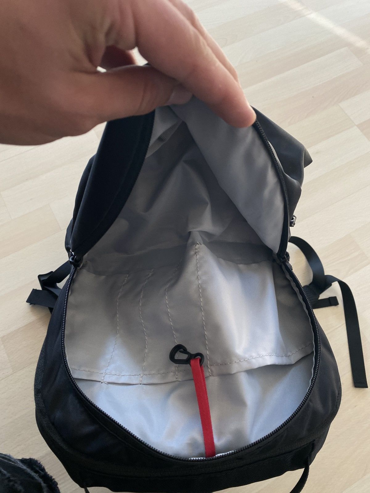 Arc'teryx Arc’teryx Waterproof Metal Back Backpack Size ONE SIZE - 6 Thumbnail