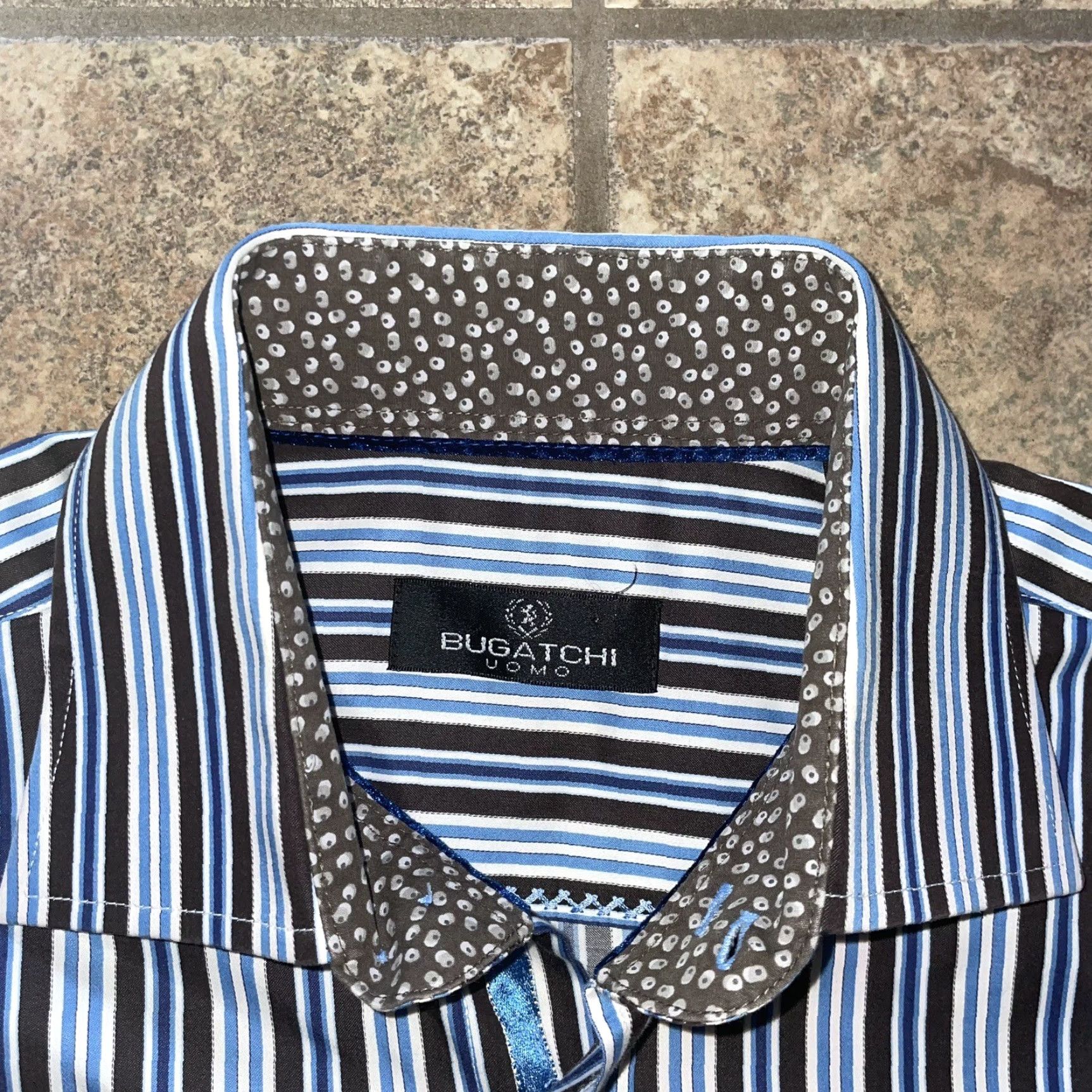 BUGATCHI VINTAGE Bugatchi Uomo Short Sleeve Button-Up Shirt Men L Blue Shirt Size US 33 - 2 Thumbnail