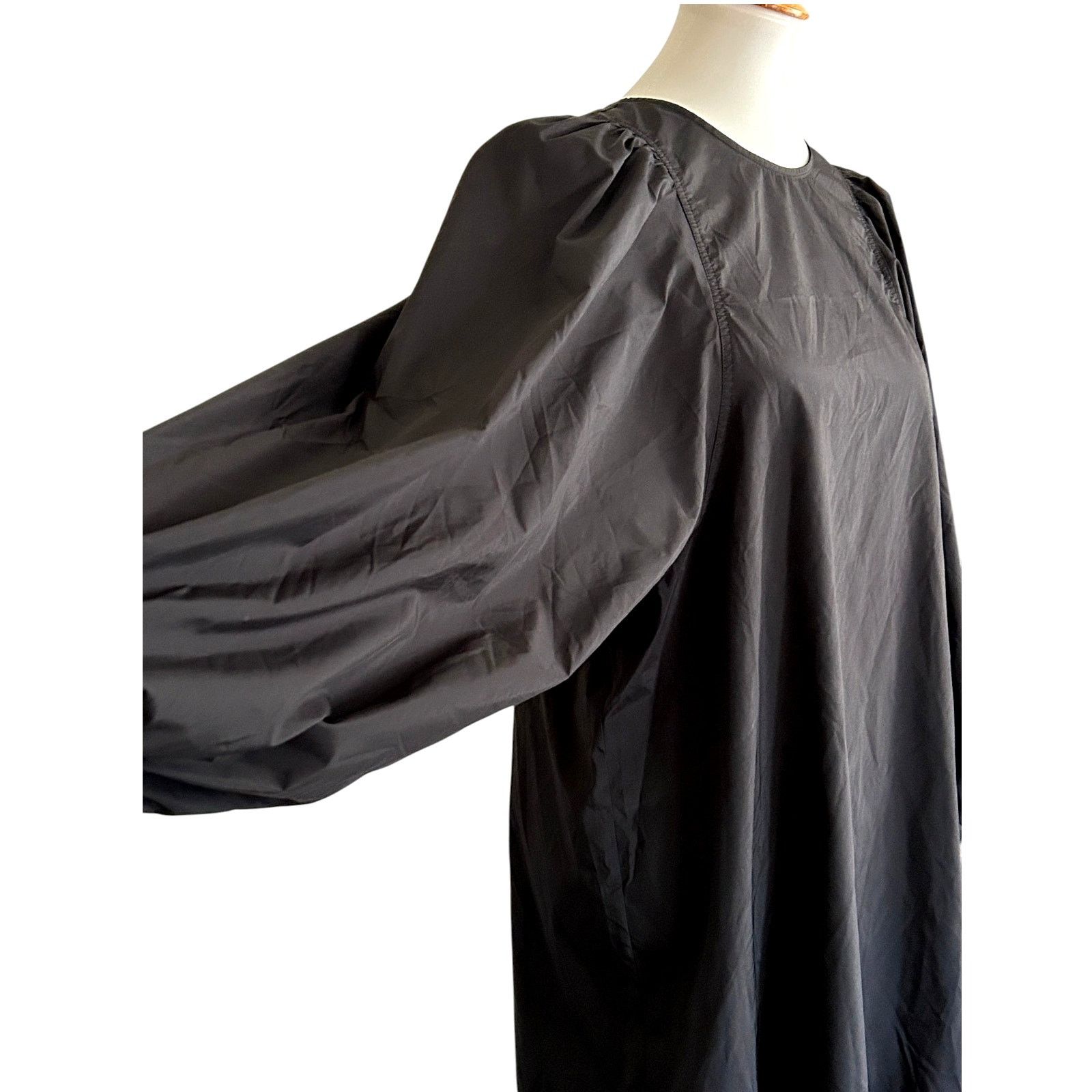 H&M H&M Black Balloon Sleeve Shift Mini Dress Size Small Size S / US 4 / IT 40 - 4 Thumbnail