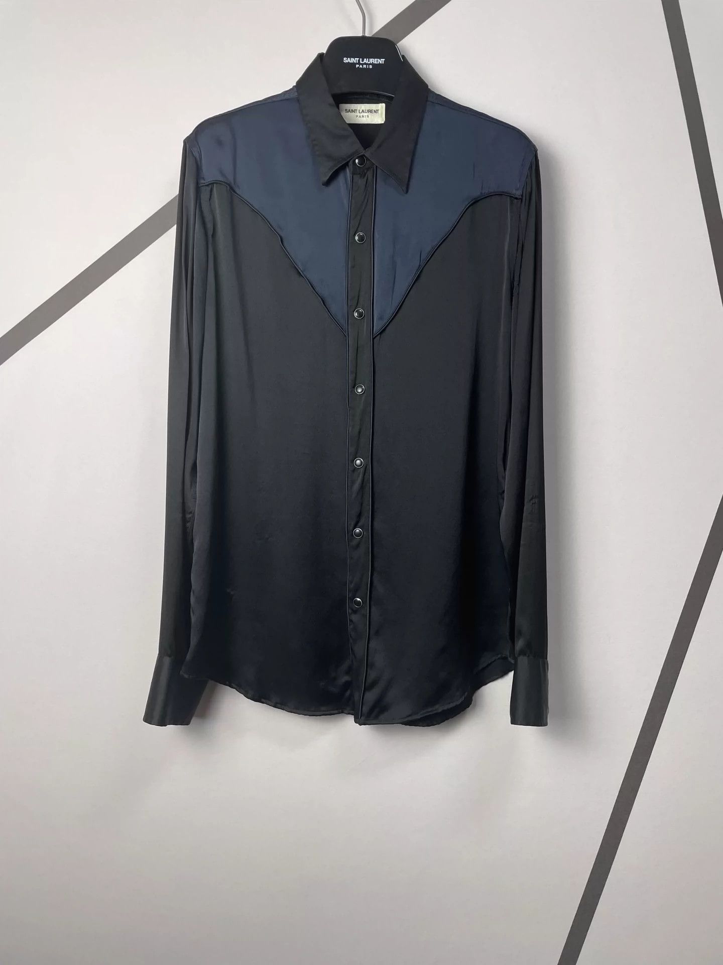 Saint Laurent Paris Saint Laurent Paris Color blocked mulberry silk shirt Size US M / EU 48-50 / 2 - 1 Thumbnail