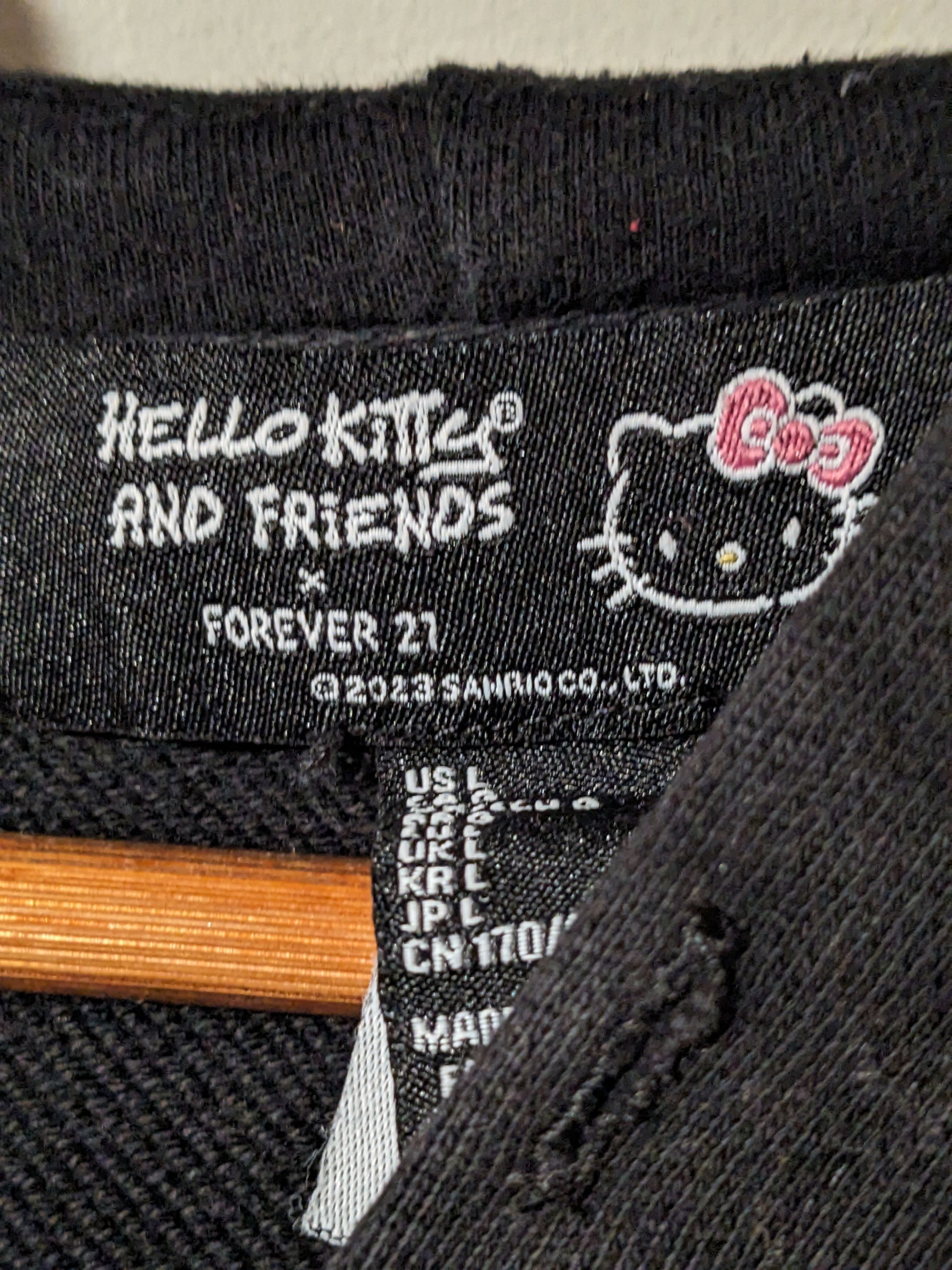 Forever 21 Hello Kitty and Friends x Forever 21 Woman's Large Hoodie Size US L / EU 52-54 / 3 - 6 Thumbnail