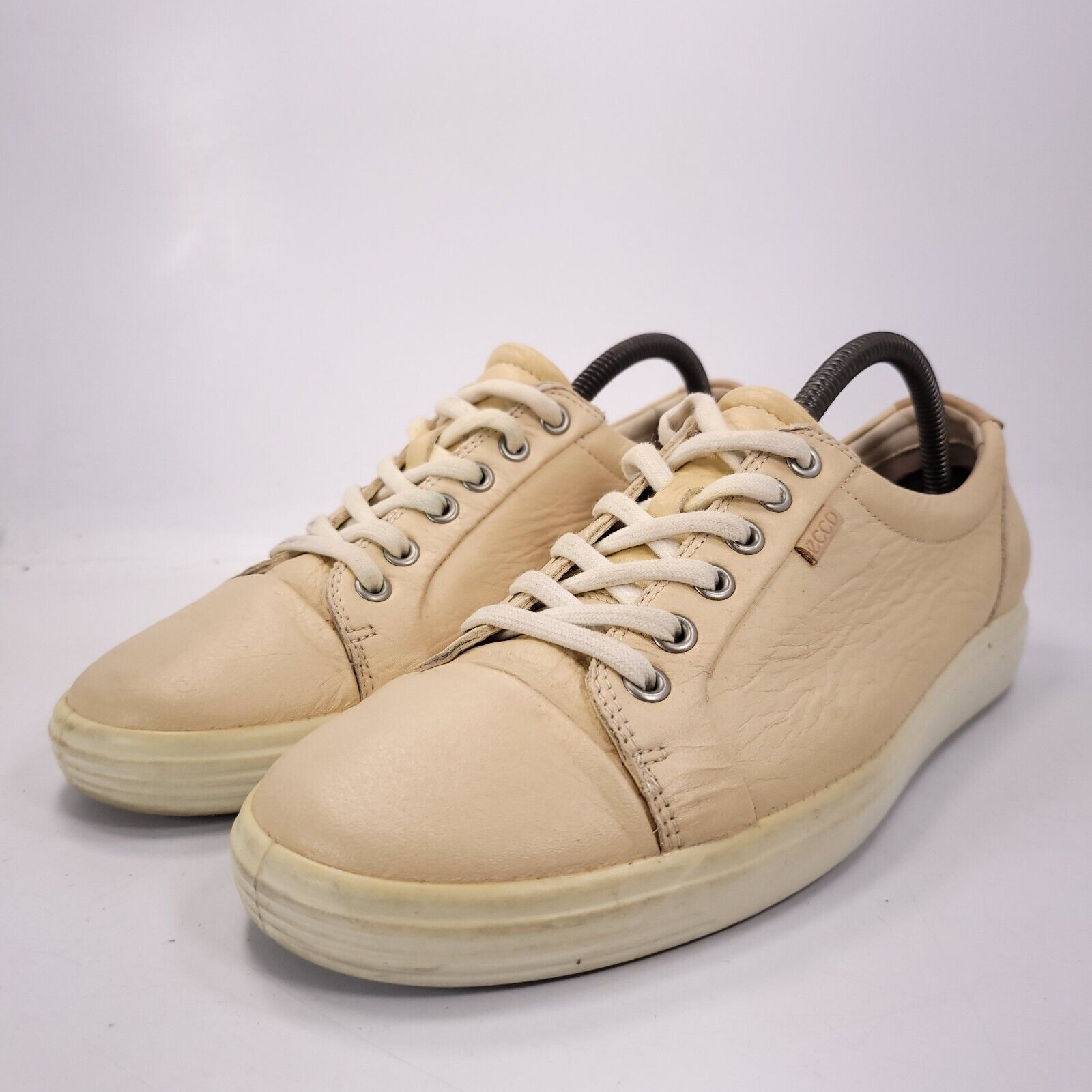 Ecco Ecco Casual Outdoor Sneaker Shoe Womens Size 10 Beige White Size US 10 / IT 40 - 1 Thumbnail