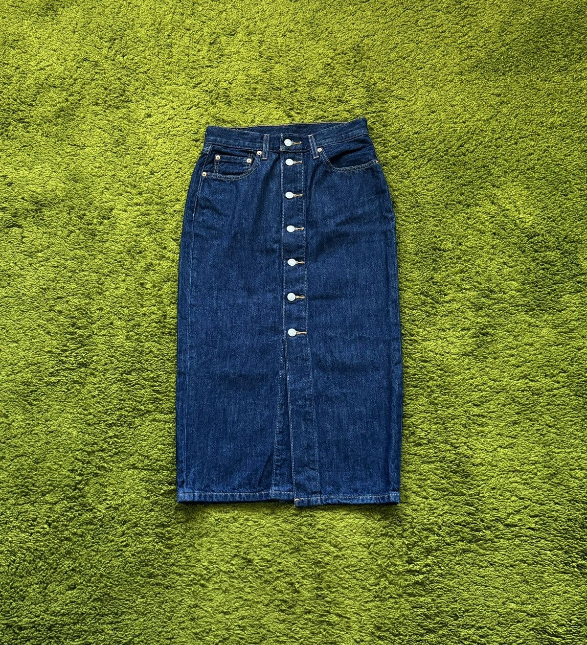 Designer × Levi's Levi’s premium denim midi skirt Size 27" / US 4 / IT 40 - 1 Thumbnail