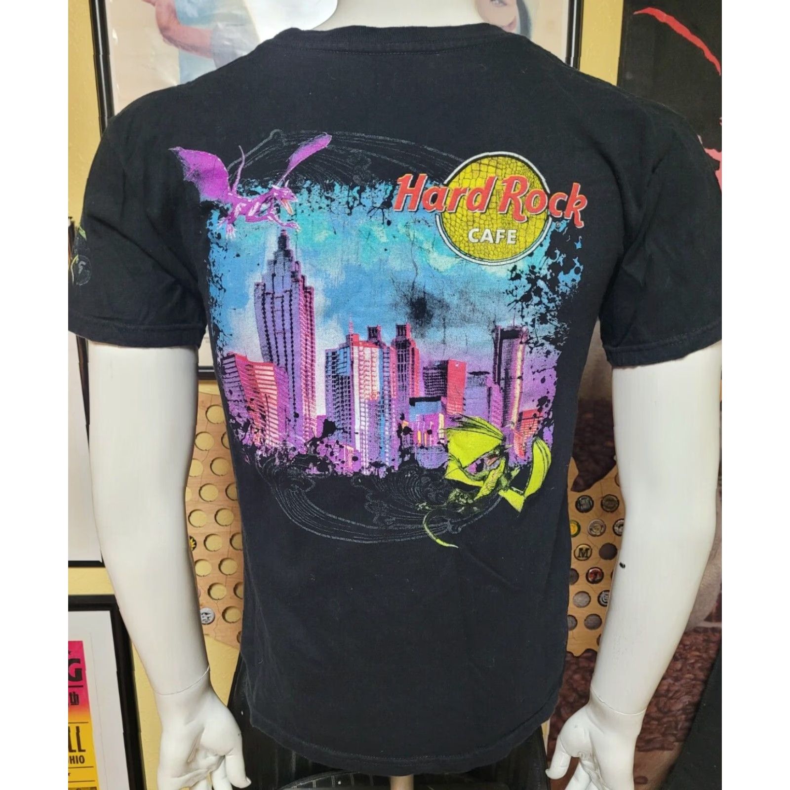 Hard Rock Cafe Hard Rock Cafe Atlanta GA 2015 Dragon T Shirt Small Black Men Crew Neck Short Sleeve Cotton Graphic Tee Size US S / EU 44-46 / 1 - 4 Thumbnail
