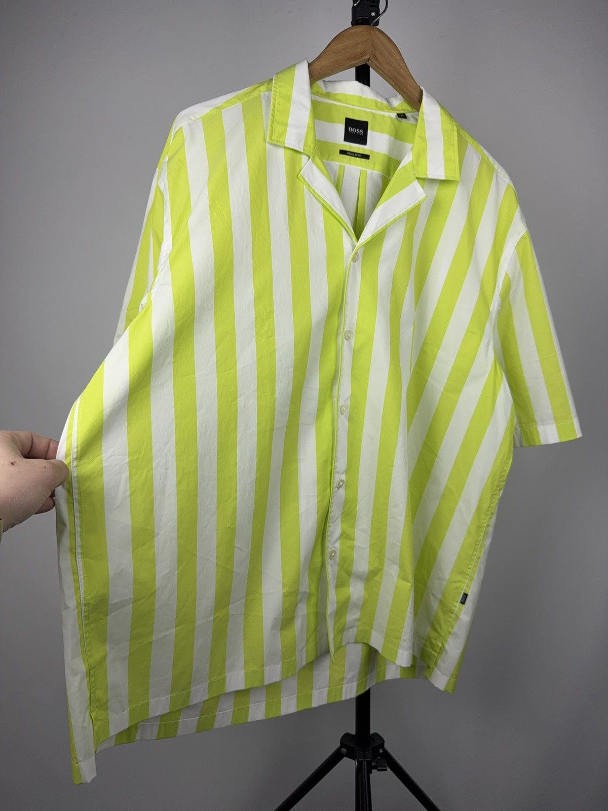 Hugo Boss Luxury 00s BOSS Hugo Boss Lollo Stripe Shirt XL Neon Size US XL / EU 56 / 4 - 6 Thumbnail