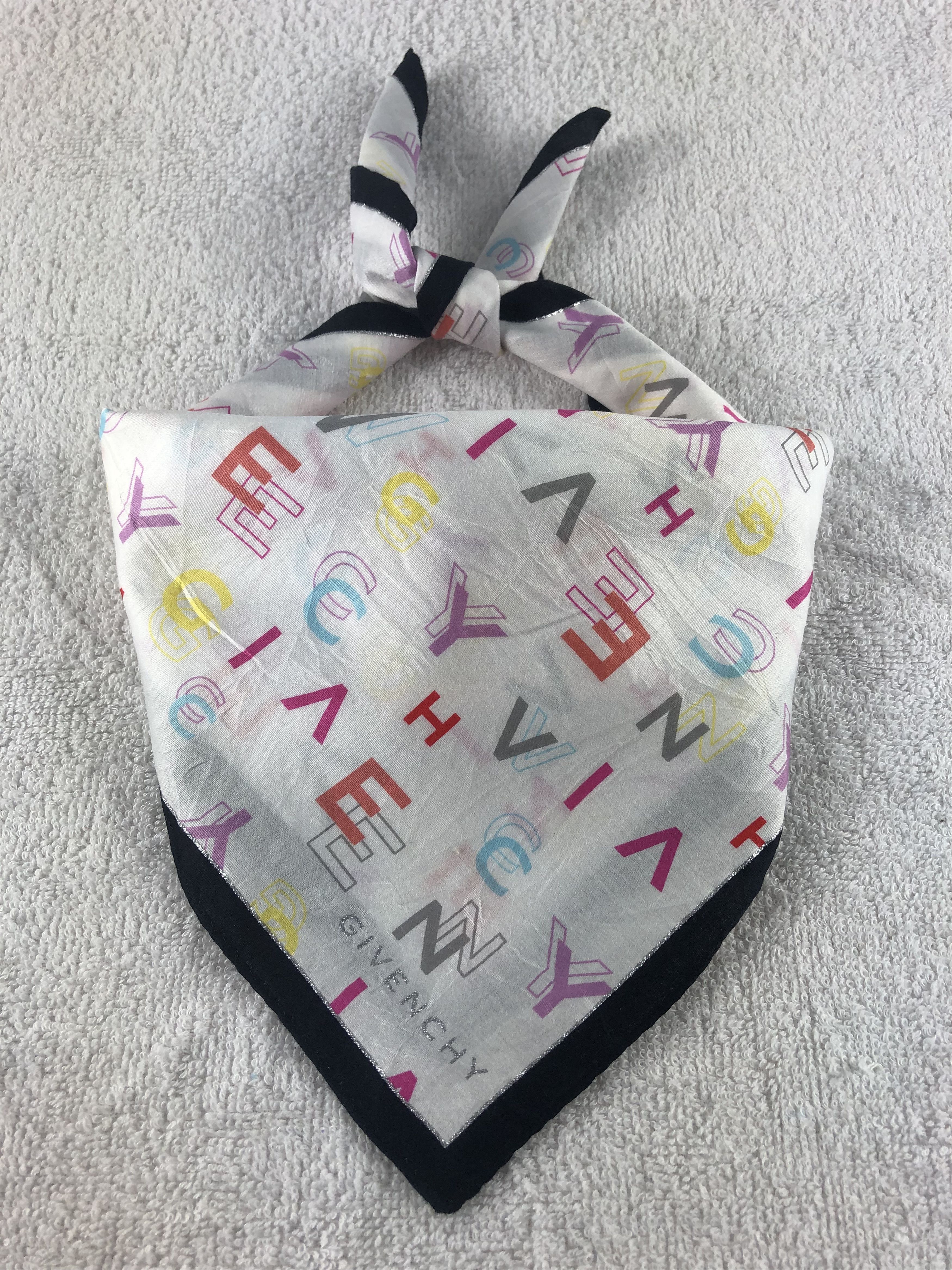 Vintage Givenchy Handkerchief / Bandana / Neckerchief Size ONE SIZE - 1 Thumbnail
