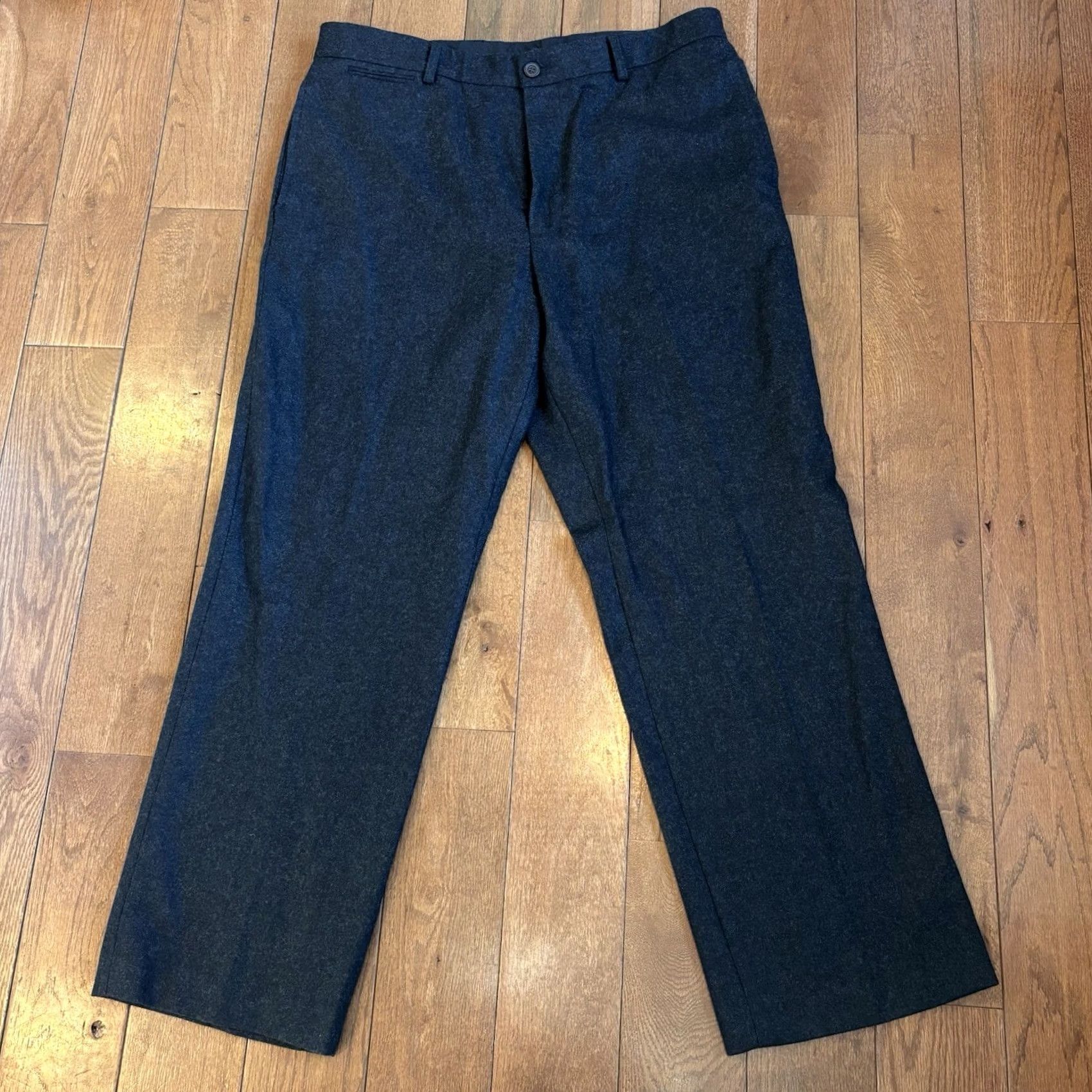 J.Crew Mens J.CREW Dress Pants 100% Wool Flat Front Dark Gray 35x30 Wool Pants Mens Regular Size US 35 - 2 Thumbnail