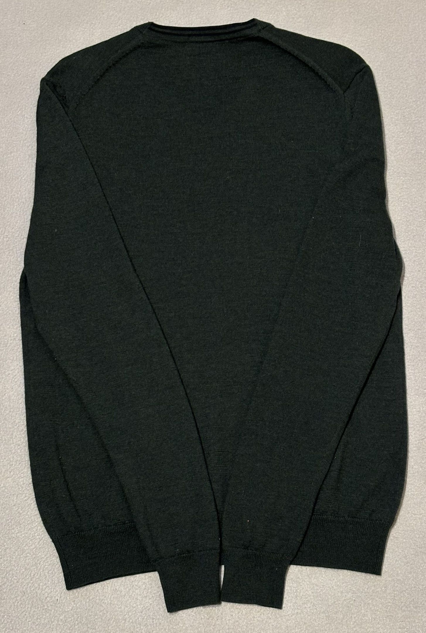 Fred Perry Fred Perry V-neck sweater 100% Wool size M Size US M / EU 48-50 / 2 - 12 Thumbnail