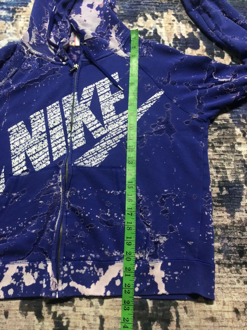Nike Crazy Nike Cropped Heavily Distressed Bleach Zipper Hoodie Size L / US 10 / IT 46 - 24 Thumbnail