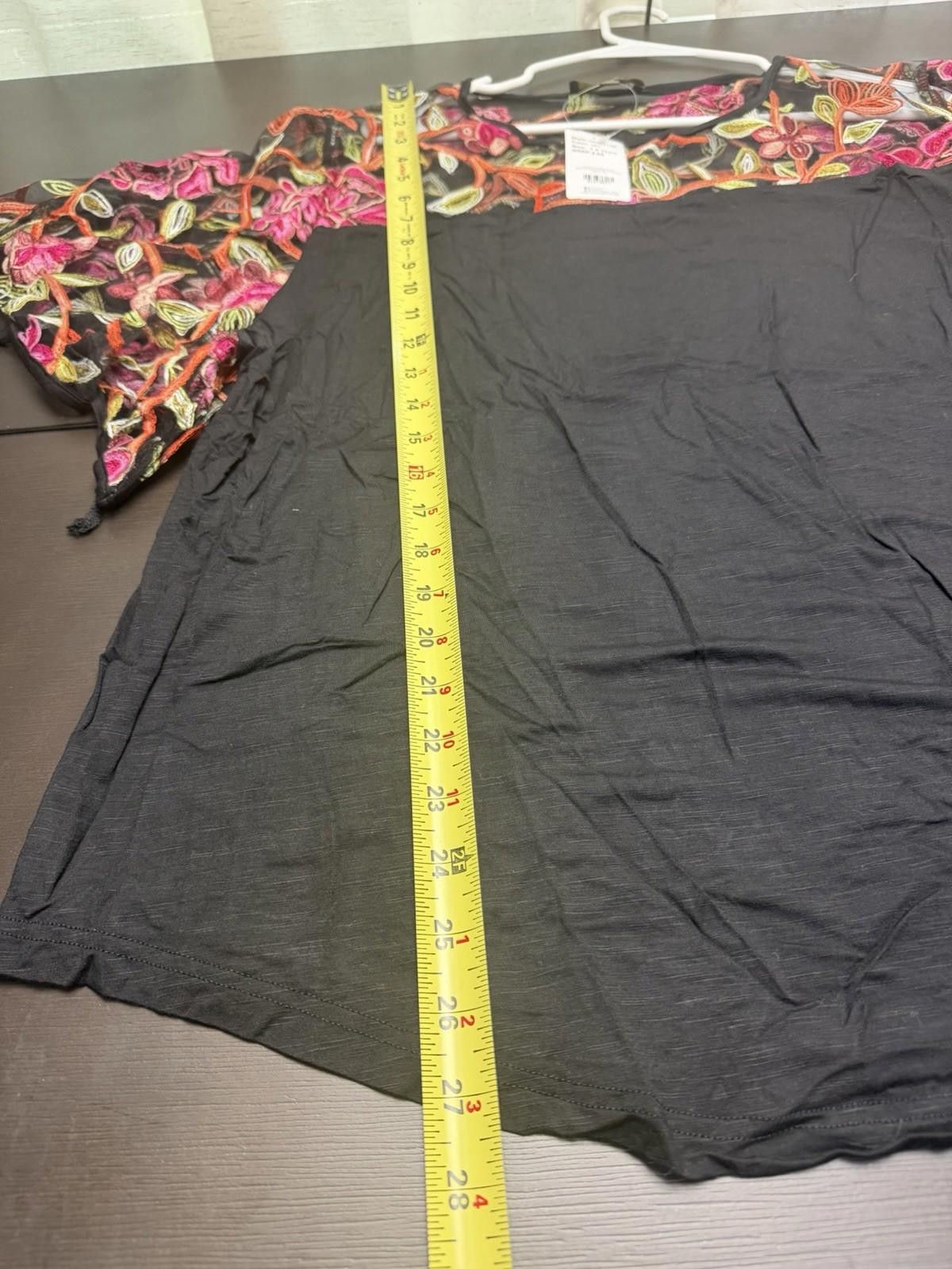 Other Suzanne Betro 3X Black Floral Embroidered Mesh Plus NWT Size 3XL / US 20-22 - 4 Thumbnail