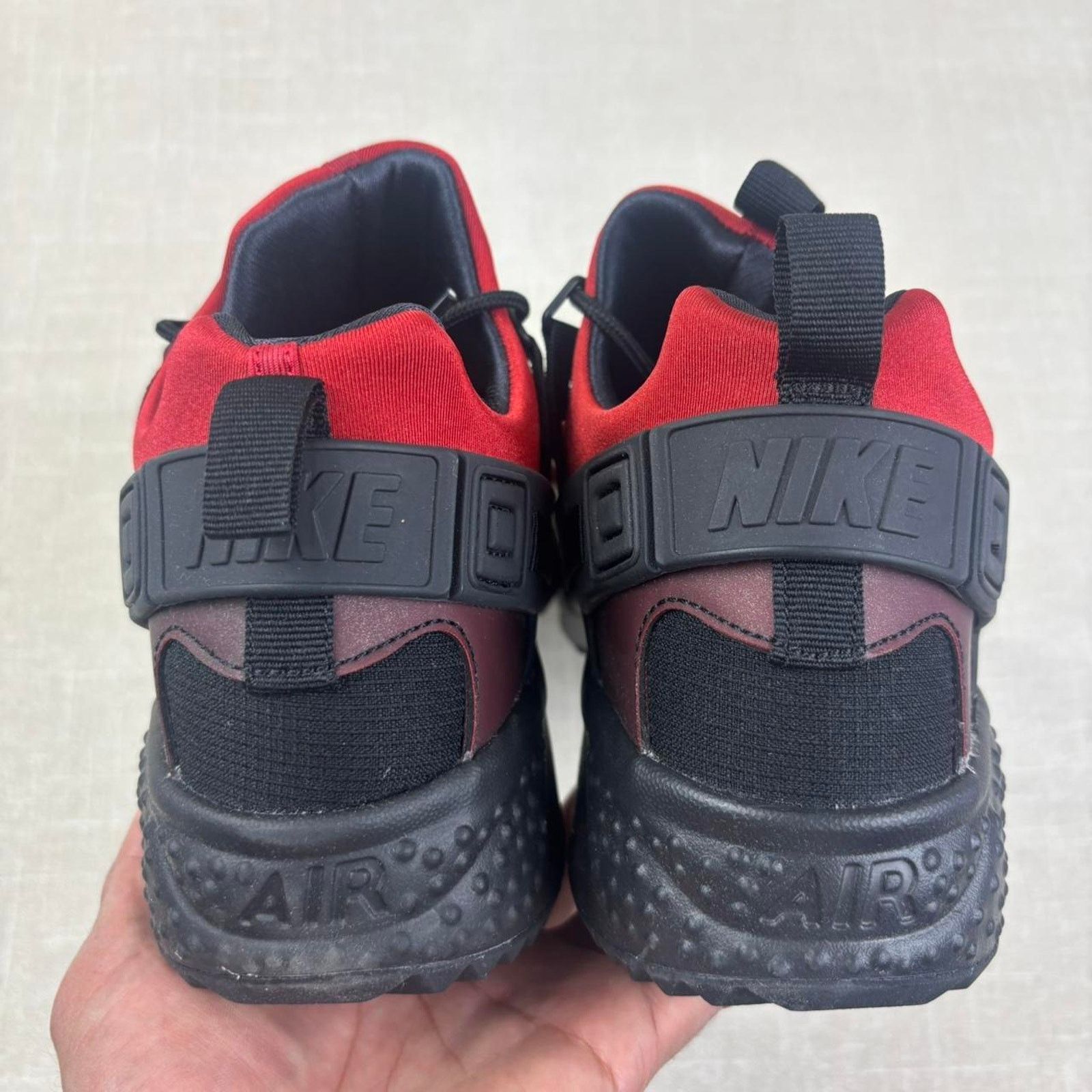Nike 🧧 2015 Nike Air Huarache Utility “Gym Red” Size US 9.5 / EU 42-43 - 5 Thumbnail