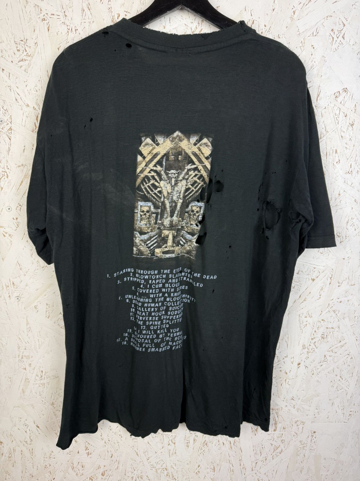 Band Tees Vintage Cannibal Corpse Live Cannibalism Distressed T-Shirt Size US L / EU 52-54 / 3 - 9 Thumbnail
