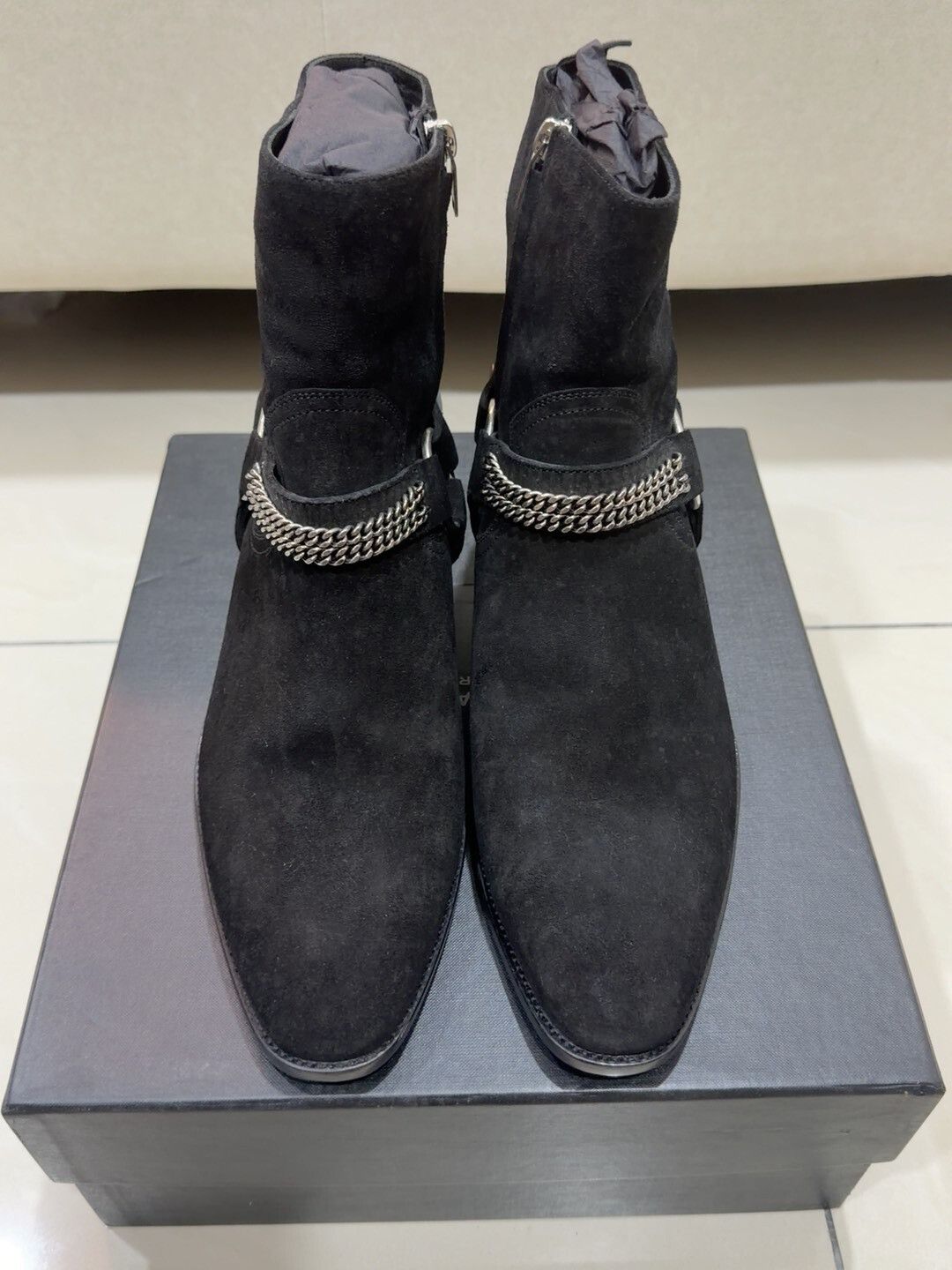 Saint Laurent Paris Saint Laurent Black Chain Chelsea Boots Size US 10 / EU 43 - 1 Thumbnail