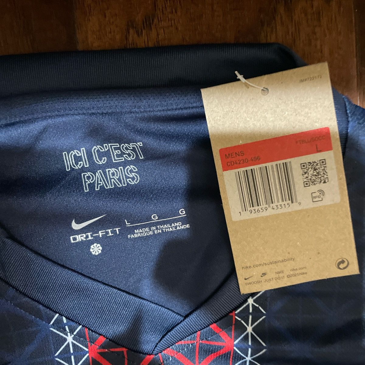 Nike PSG Men’s Nike Home Stadium Shirt 2025-26 Size US L / EU 52-54 / 3 - 3 Thumbnail