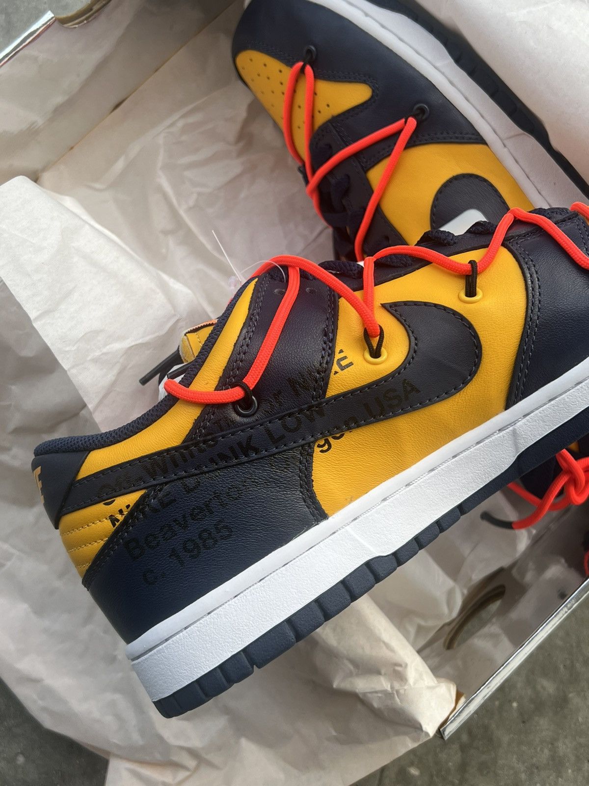 Nike × Off-White Nike Dunk Low x OFF WHITE Michigan New! Size US 10.5 / EU 43-44 - 2 Thumbnail