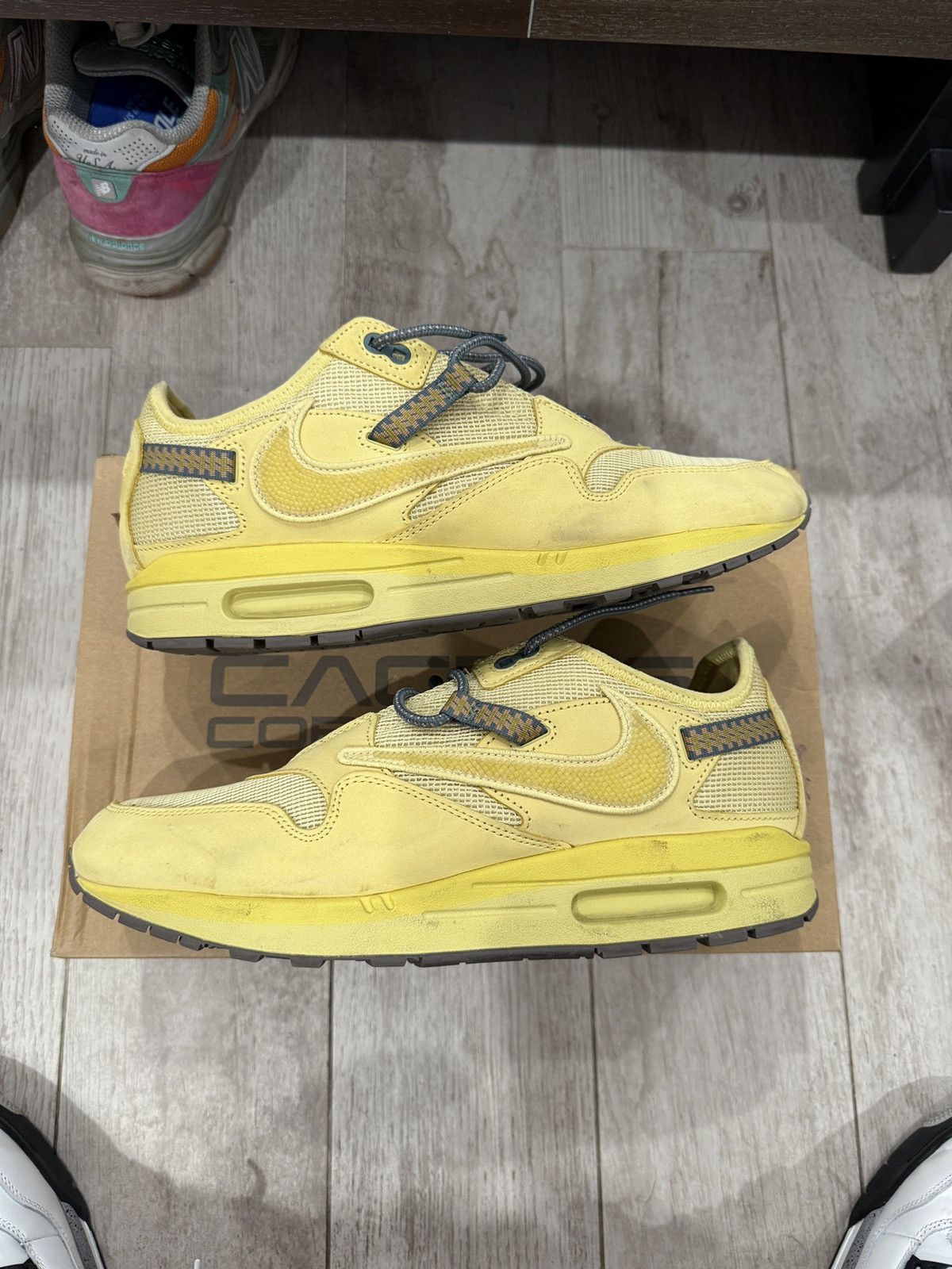 Nike × Travis Scott Nike Air Max 1 Travis Scott Saturn Gold Size US 11 / EU 44 - 1 Thumbnail