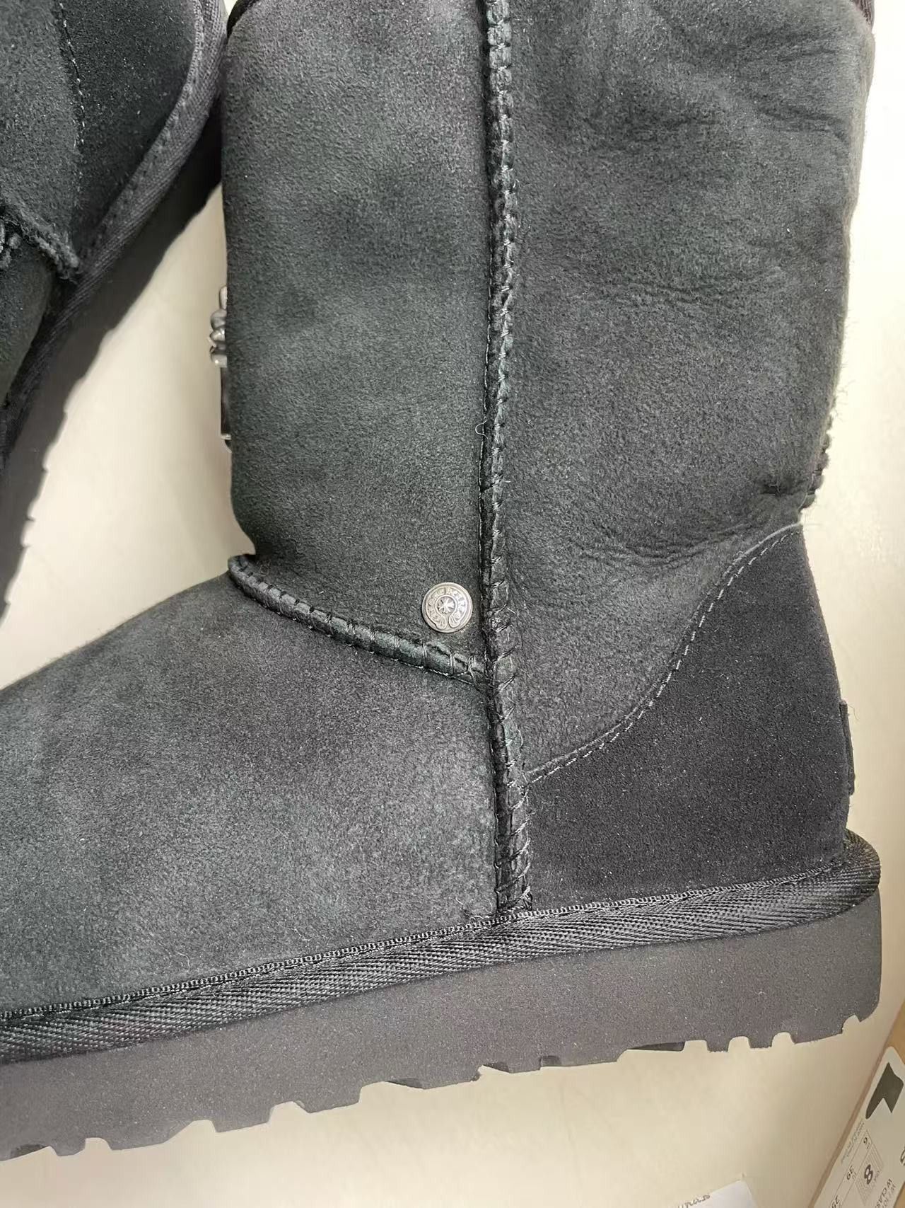 Chrome Hearts Chrome Hearts x UGG's Cross Leather Snow Boots Size US 8 / IT 38 - 11 Thumbnail