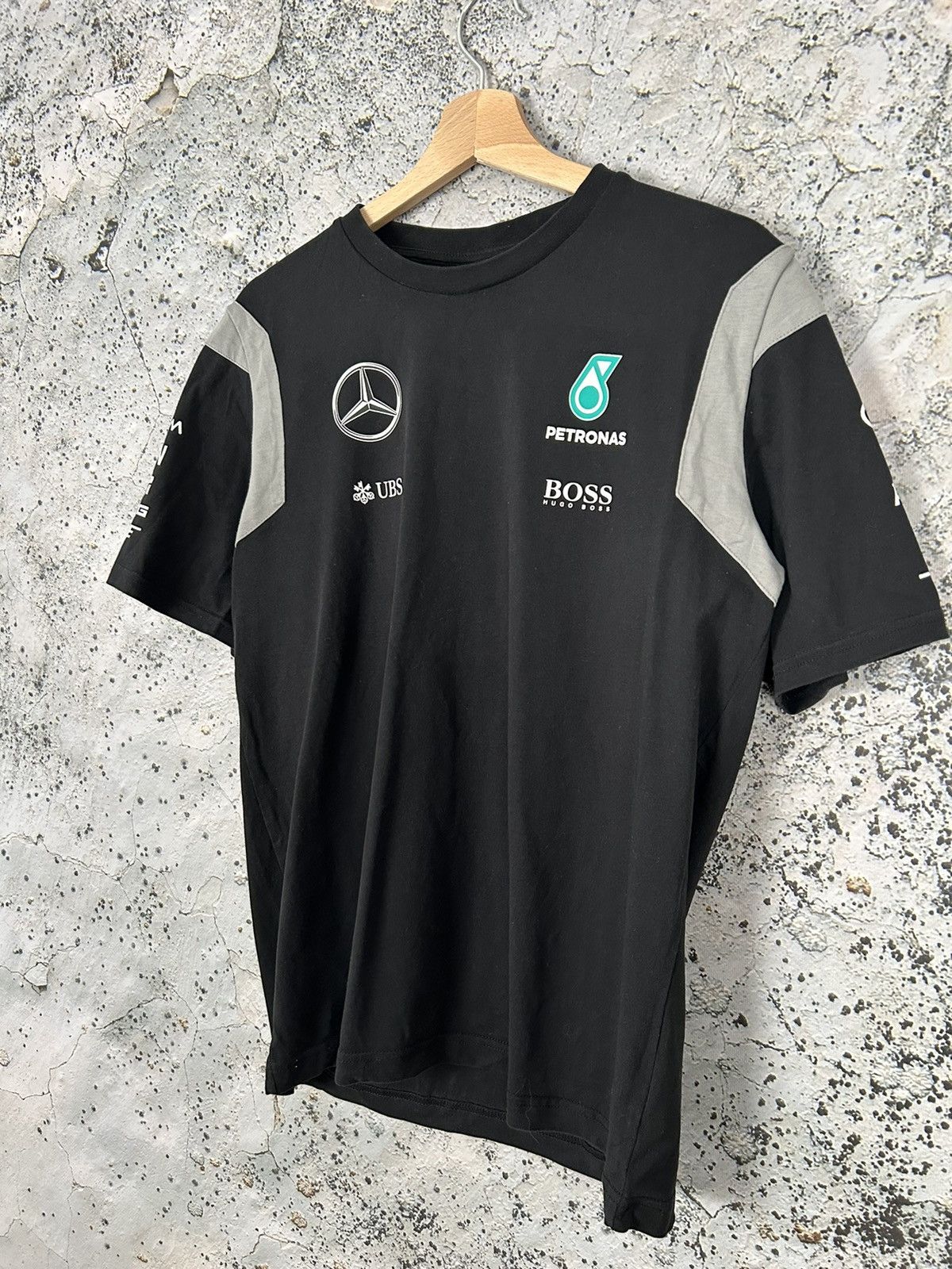 Mercedes-Benz Vintage Mercedes Benz Petronas Motorsport Racing Tee Size US M / EU 48-50 / 2 - 2 Thumbnail