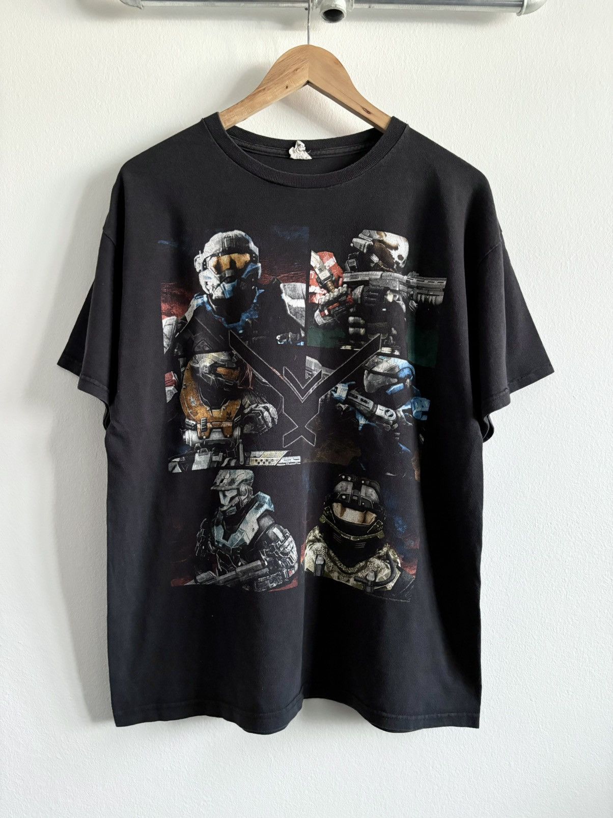 Halo Vintage Faded Halo Xbox Video Game Black Tee Shirt Size US L / EU 52-54 / 3 - 1 Thumbnail