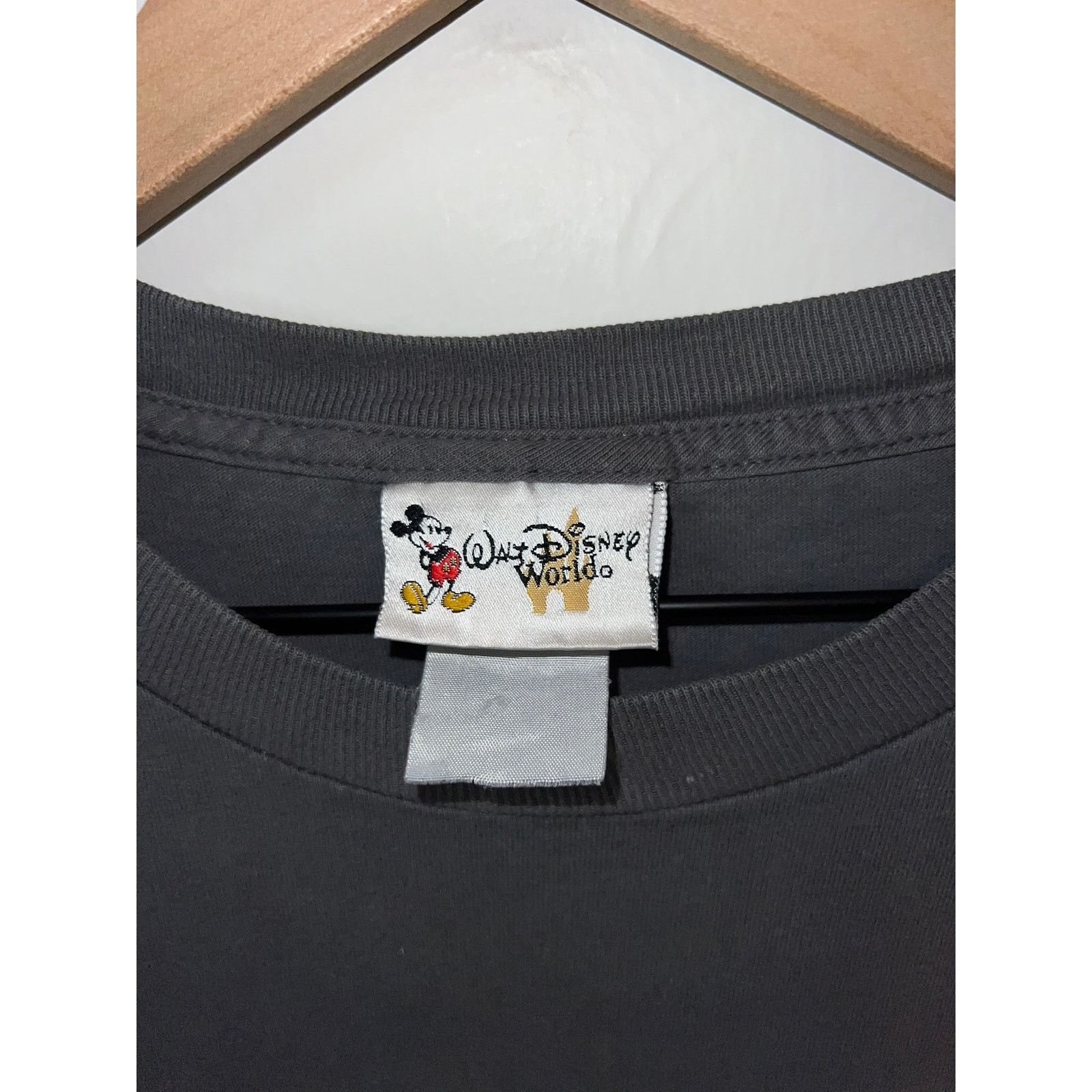 Disney Vintage 7 Dwarves Shirt Walt Disney World Grumpy Tee XL Size US XL / EU 56 / 4 - 5 Thumbnail