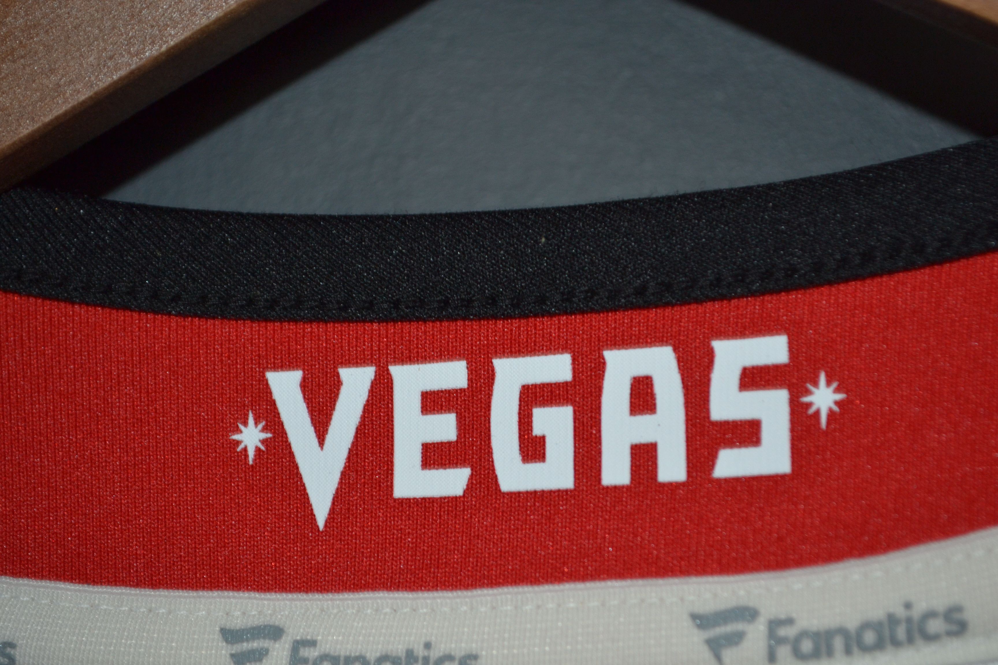 Other Las Vegas Golden Knights S White Jersey 29 Fleury Fanatics Size US S / EU 44-46 / 1 - 10 Thumbnail