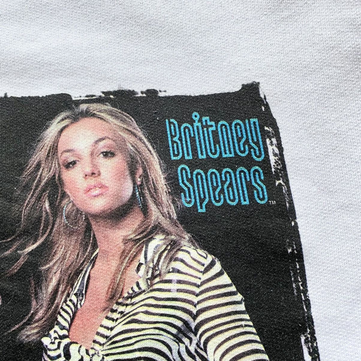Band Tees 2000 Britney Spears Tour Big Logo Official Sweatshirt Y2K Size US M / EU 48-50 / 2 - 4 Thumbnail