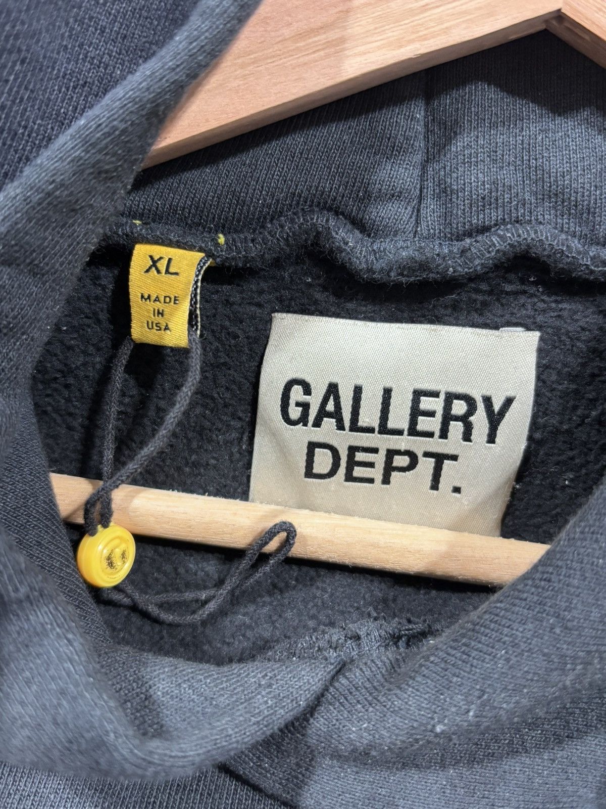Gallery Dept. Gallery Dept Gym Cut Off Sleeveless Black Hoodie Size US XL / EU 56 / 4 - 5 Thumbnail