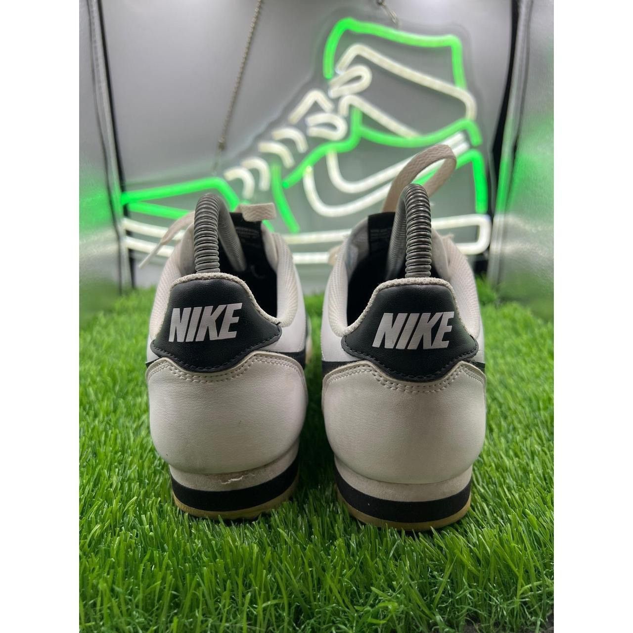 Nike Nike Cortez Basic Womens 7.5 White Black Gum Sole Sneakers Size US 7.5 / IT 37.5 - 5 Thumbnail