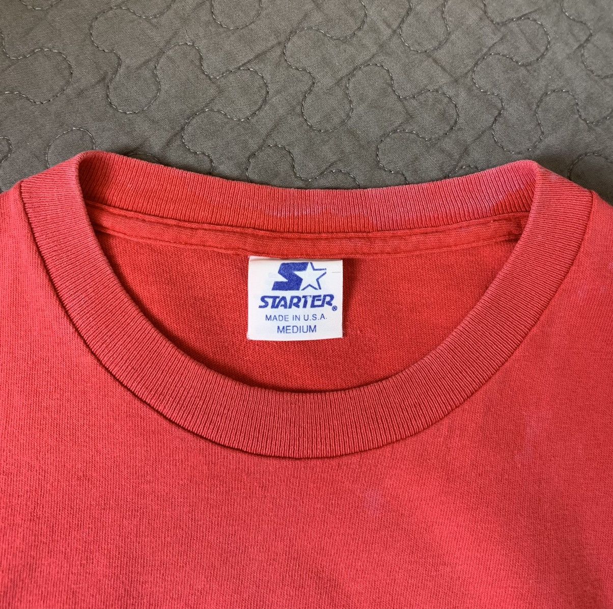 NBA × Starter × Vintage Vintage Chicago Bulls Starter Single Stitch Faded T-shirt Size US M / EU 48-50 / 2 - 2 Thumbnail